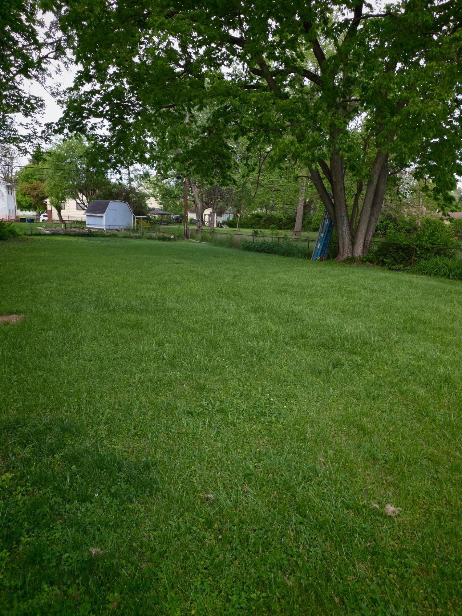 3484 E Deshler Avenue Property Photo 3