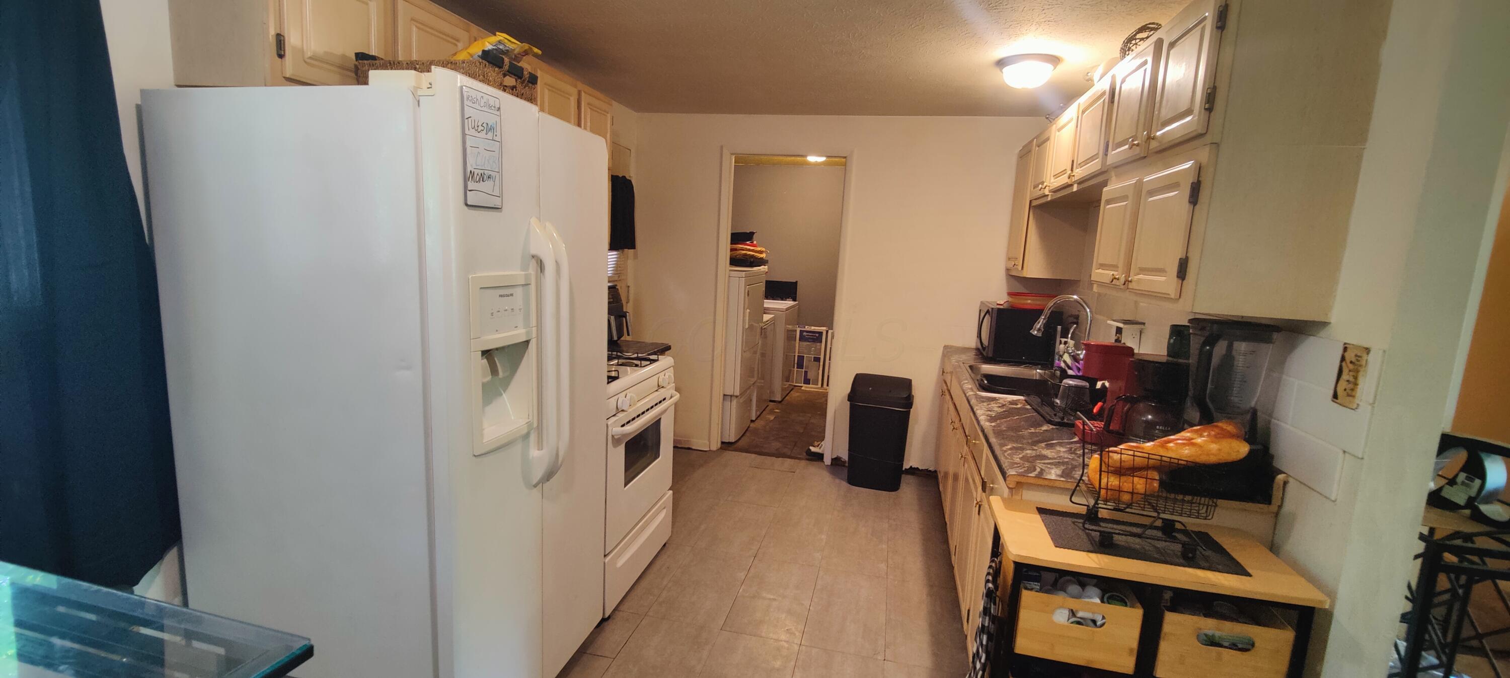 3484 E Deshler Avenue Property Photo 10