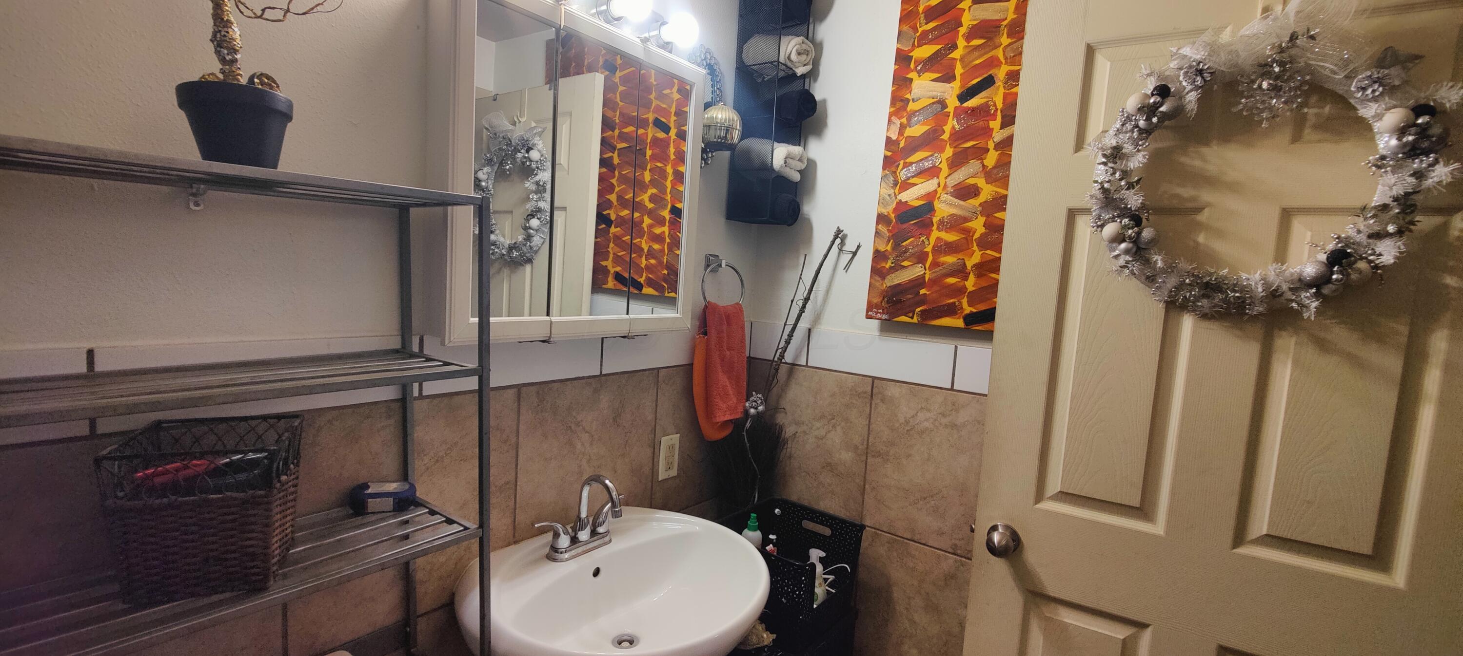 3484 E Deshler Avenue Property Photo 21