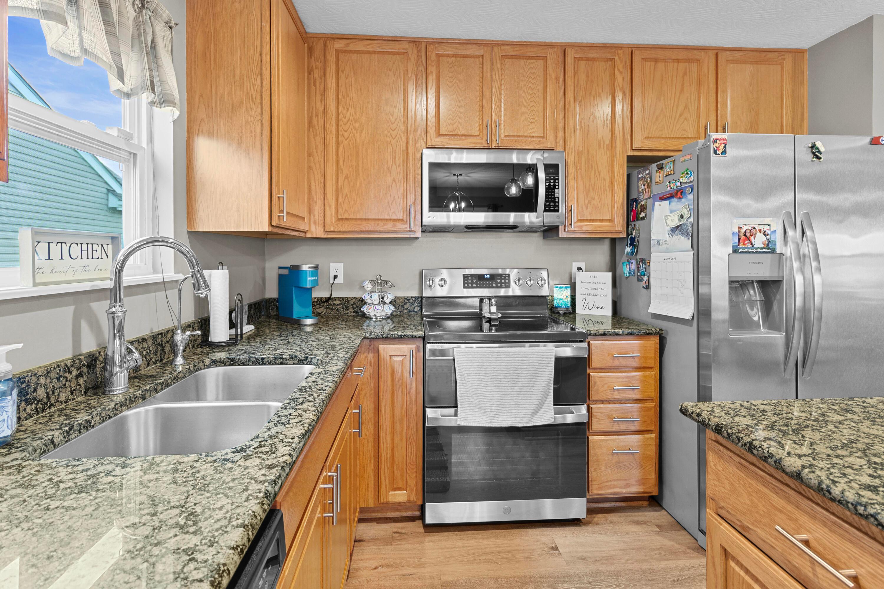 159 Chestnut Commons Drive Property Photo 19