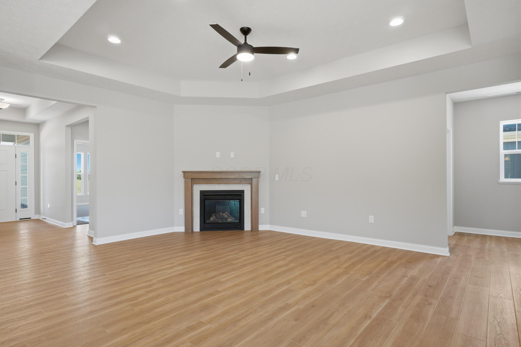 6960 Corsican Loop N Property Photo 7