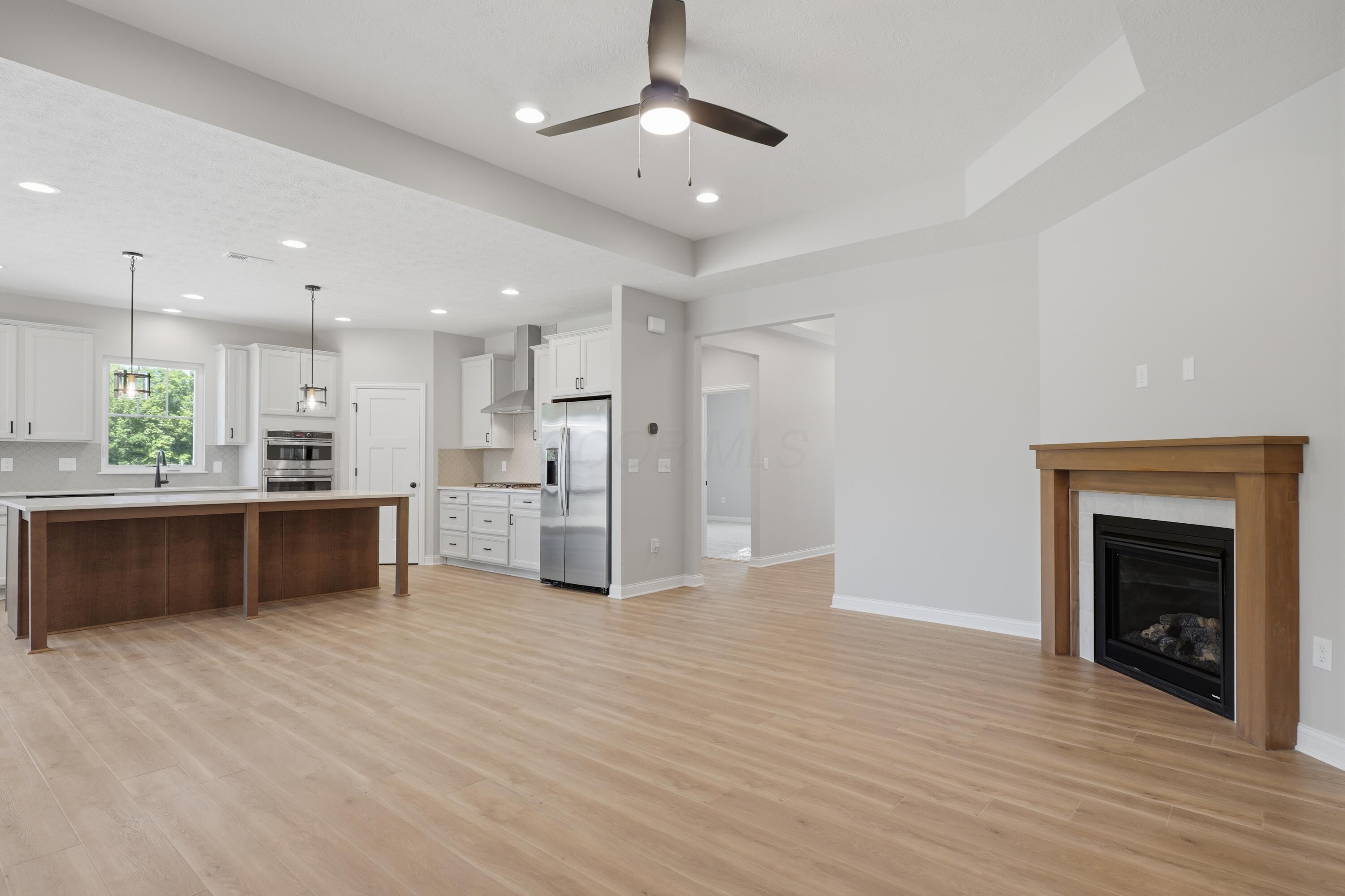 6960 Corsican Loop N Property Photo 9