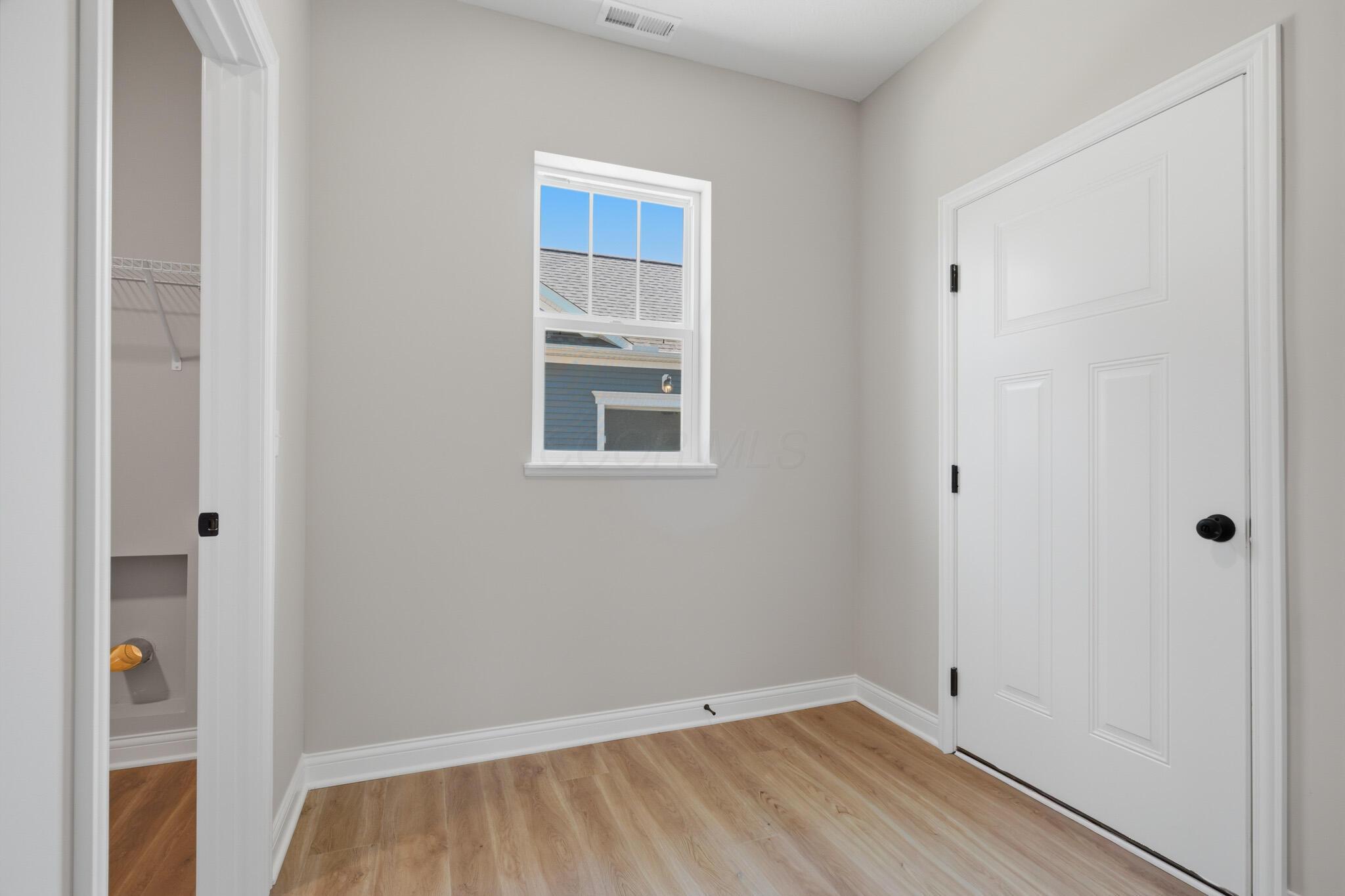 6960 Corsican Loop N Property Photo 15