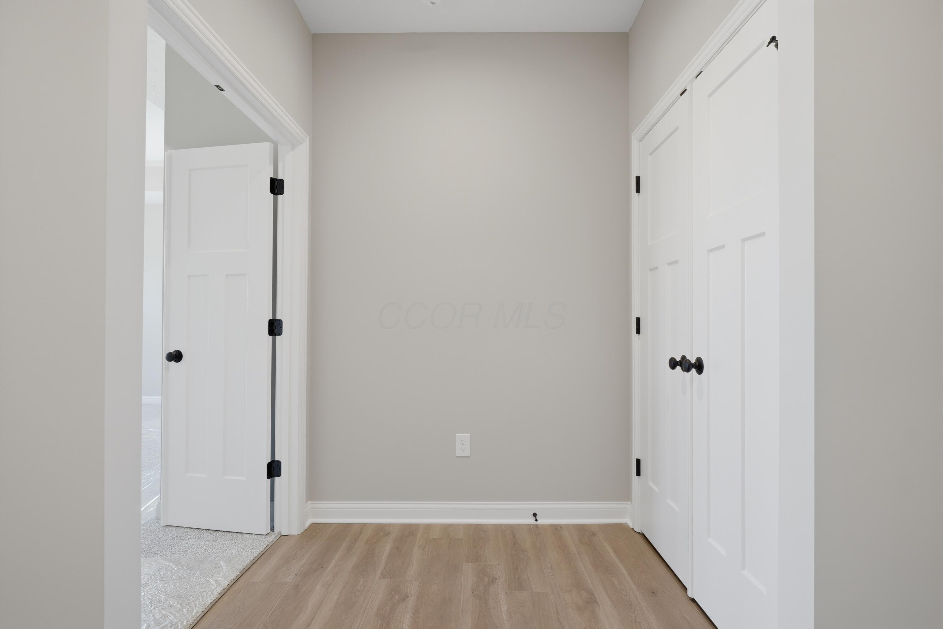 6960 Corsican Loop N Property Photo 16