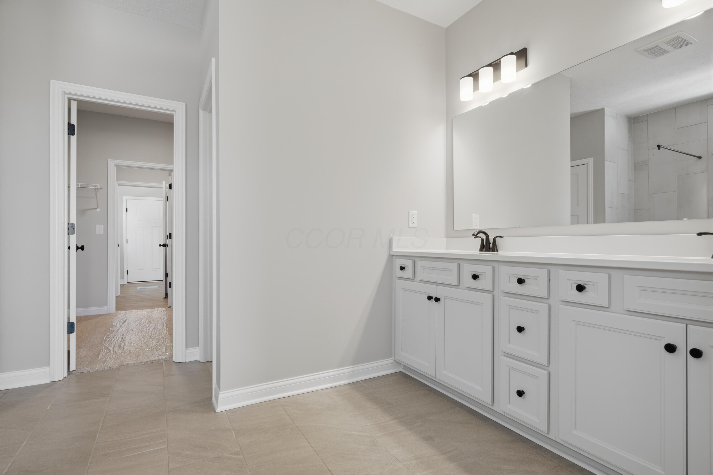 6960 Corsican Loop N Property Photo 28