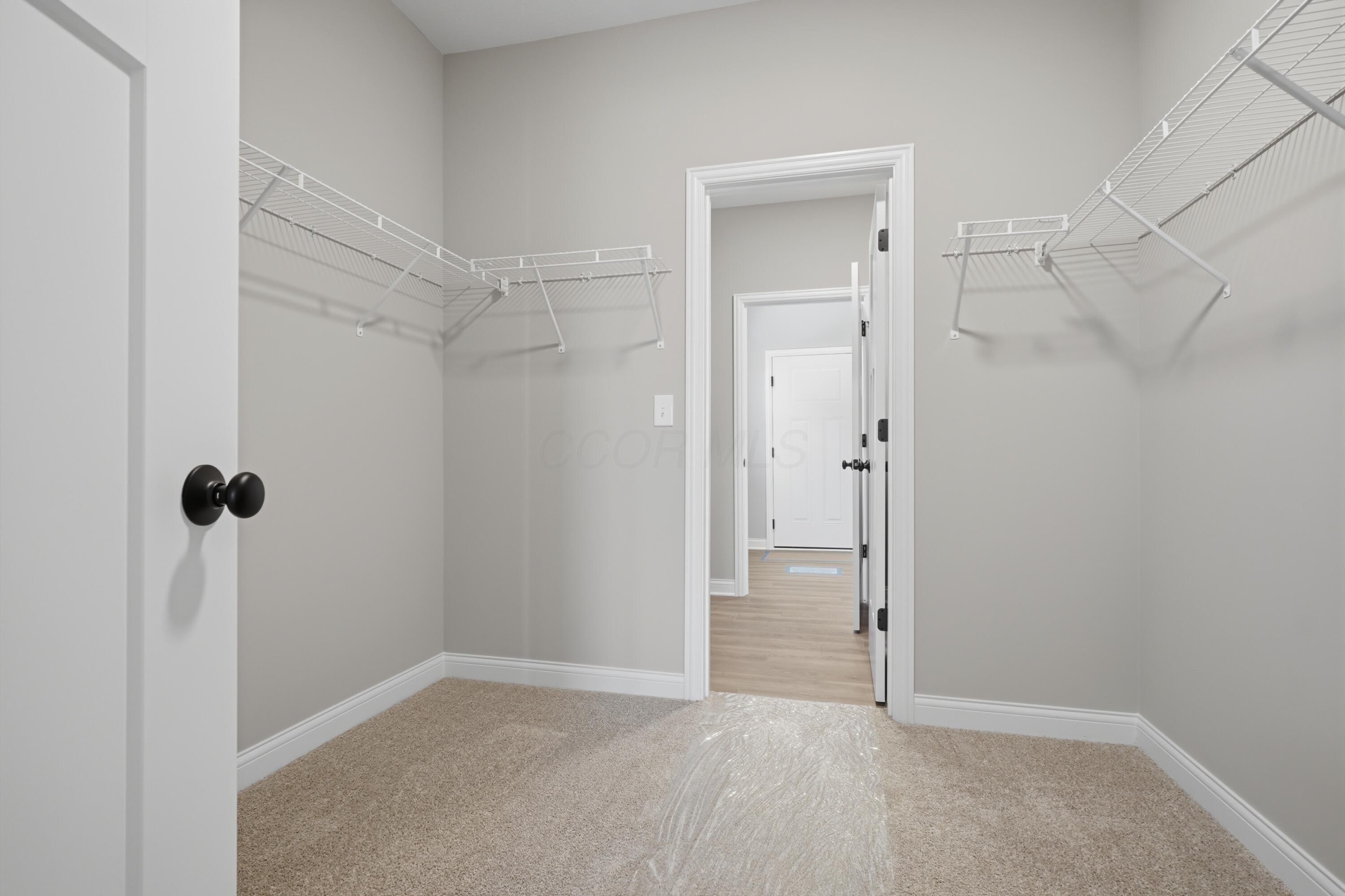 6960 Corsican Loop N Property Photo 31