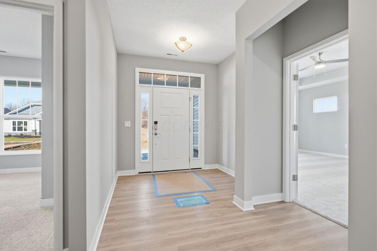 4545 Corsican Loop E Property Photo 5