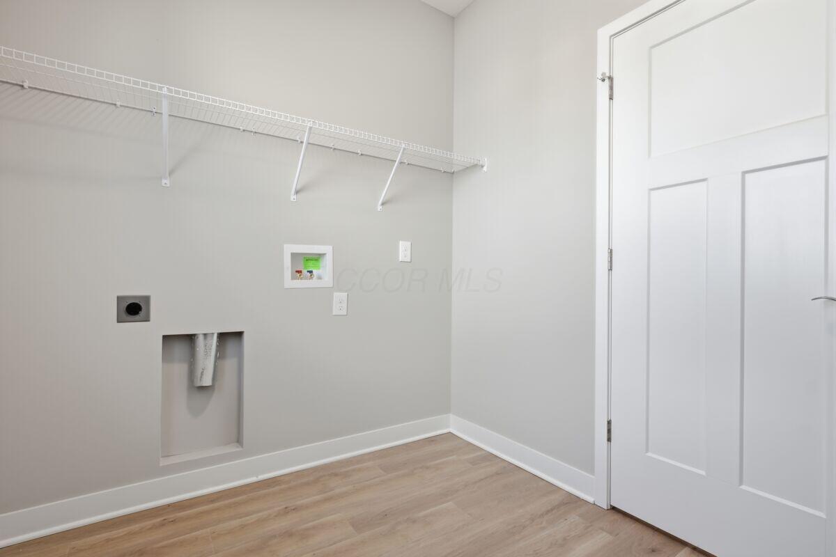 4545 Corsican Loop E Property Photo 17