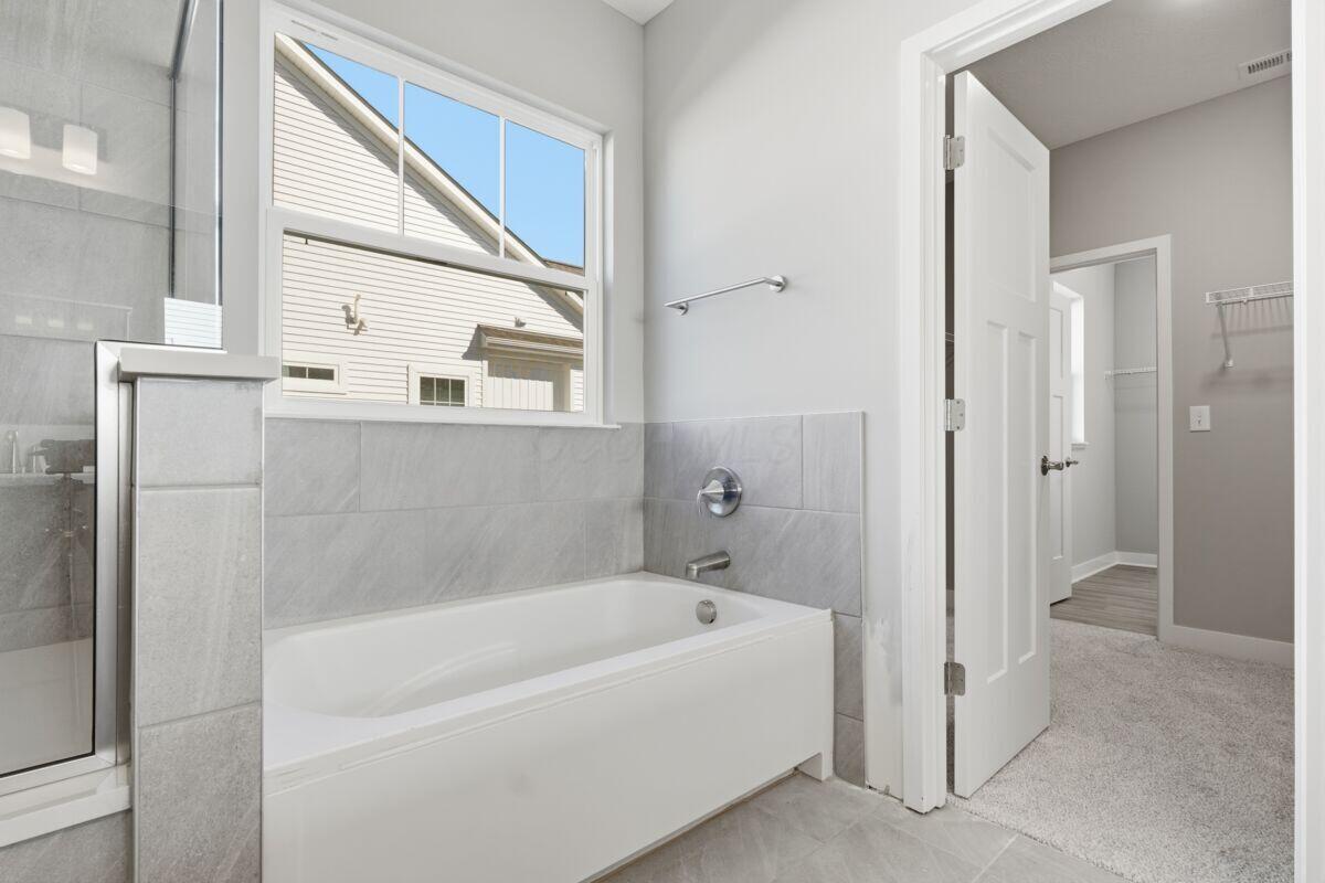 4545 Corsican Loop E Property Photo 22