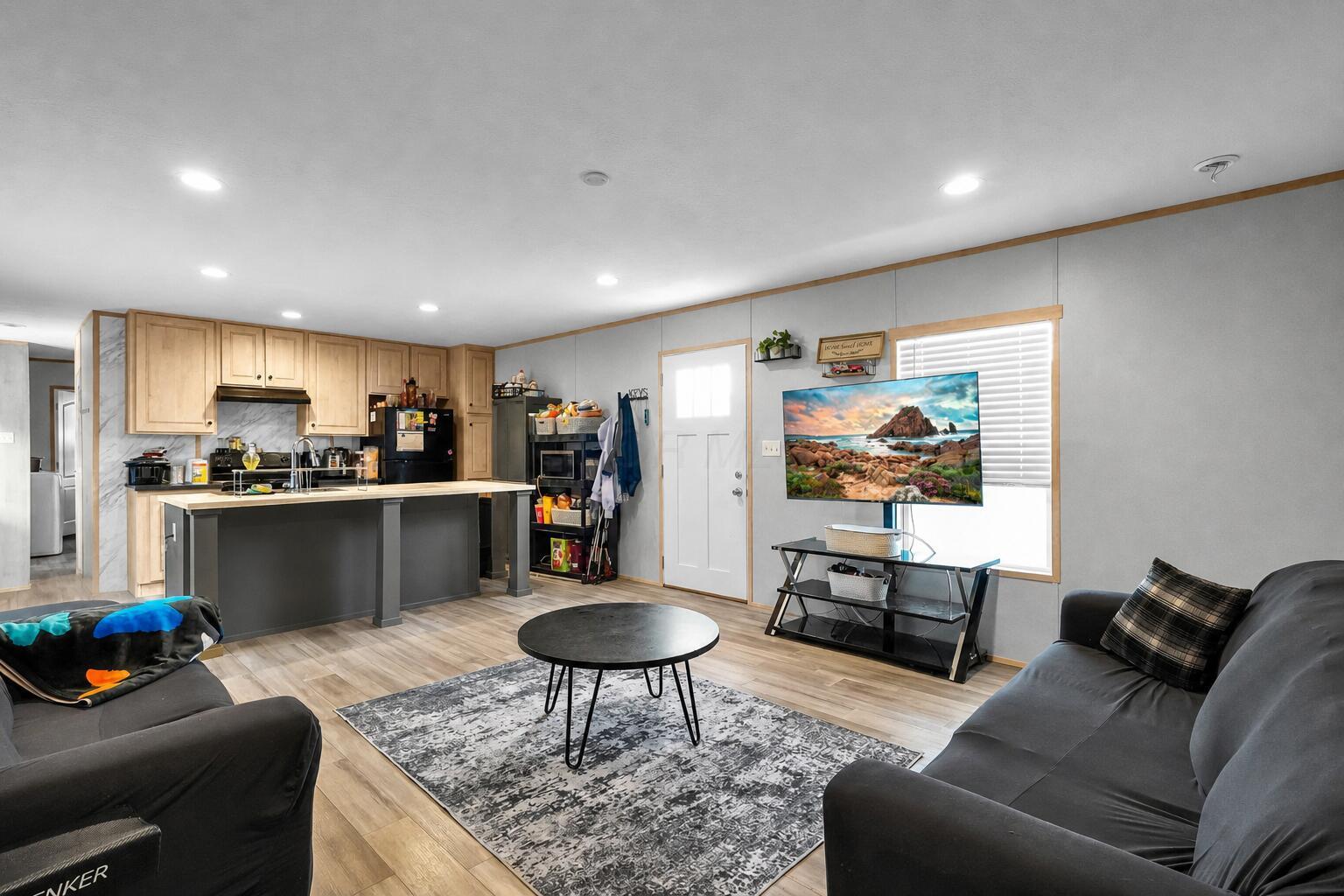 4285 Broadway, D25 Property Photo 6