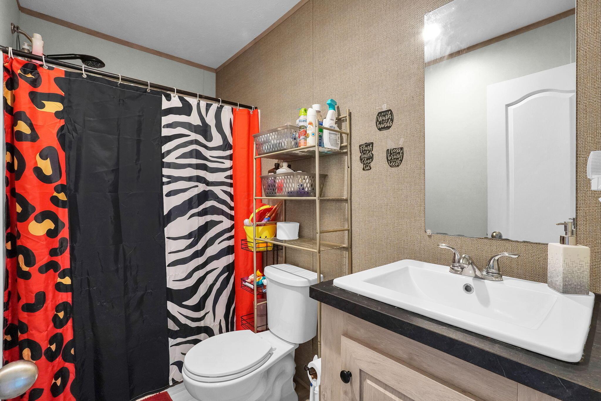 4285 Broadway, D25 Property Photo 18