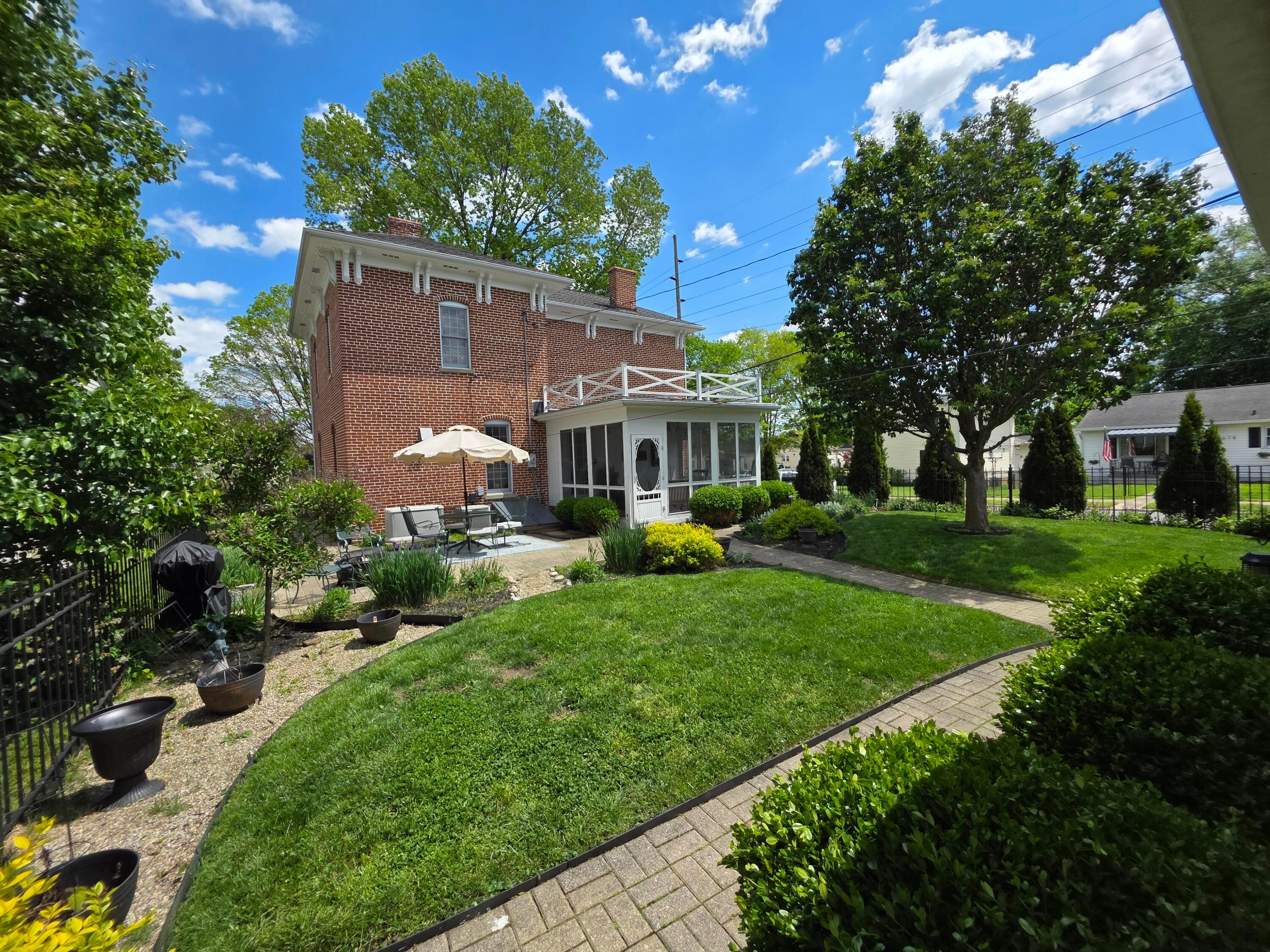 901 Madison Avenue Property Photo 19