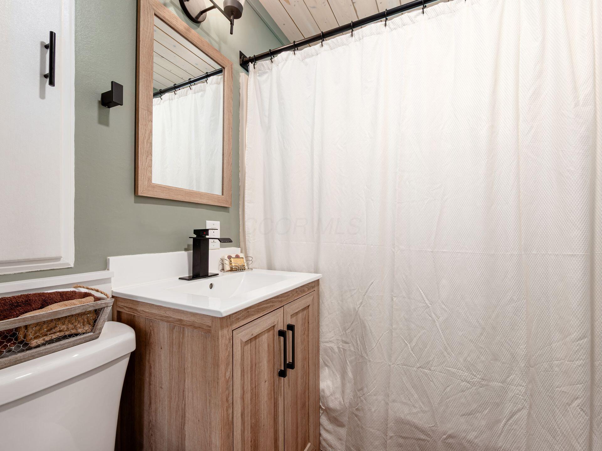 199 E Weisheimer Road Property Photo 18