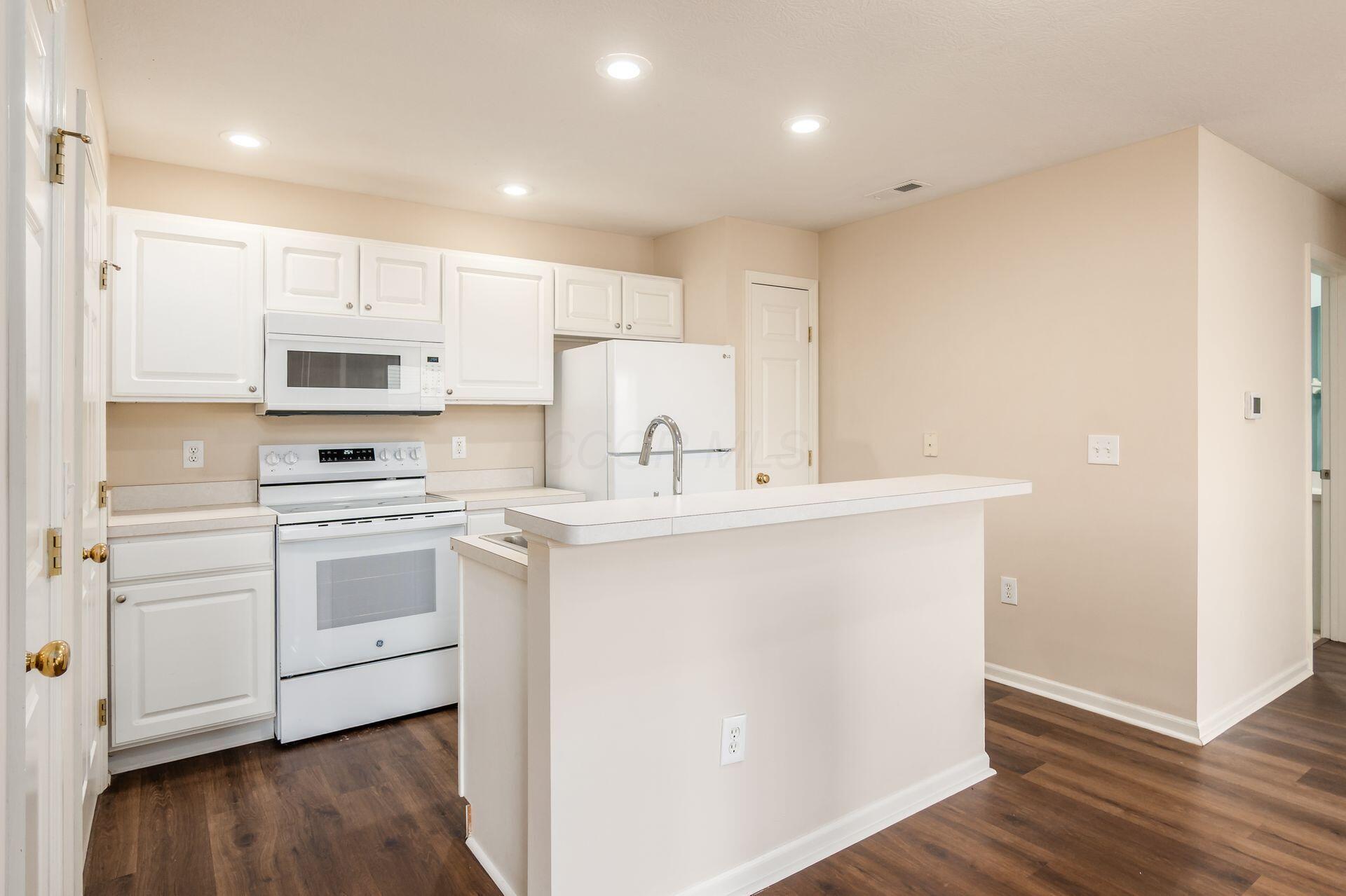 4993 Ivyvine Boulevard Property Photo 11