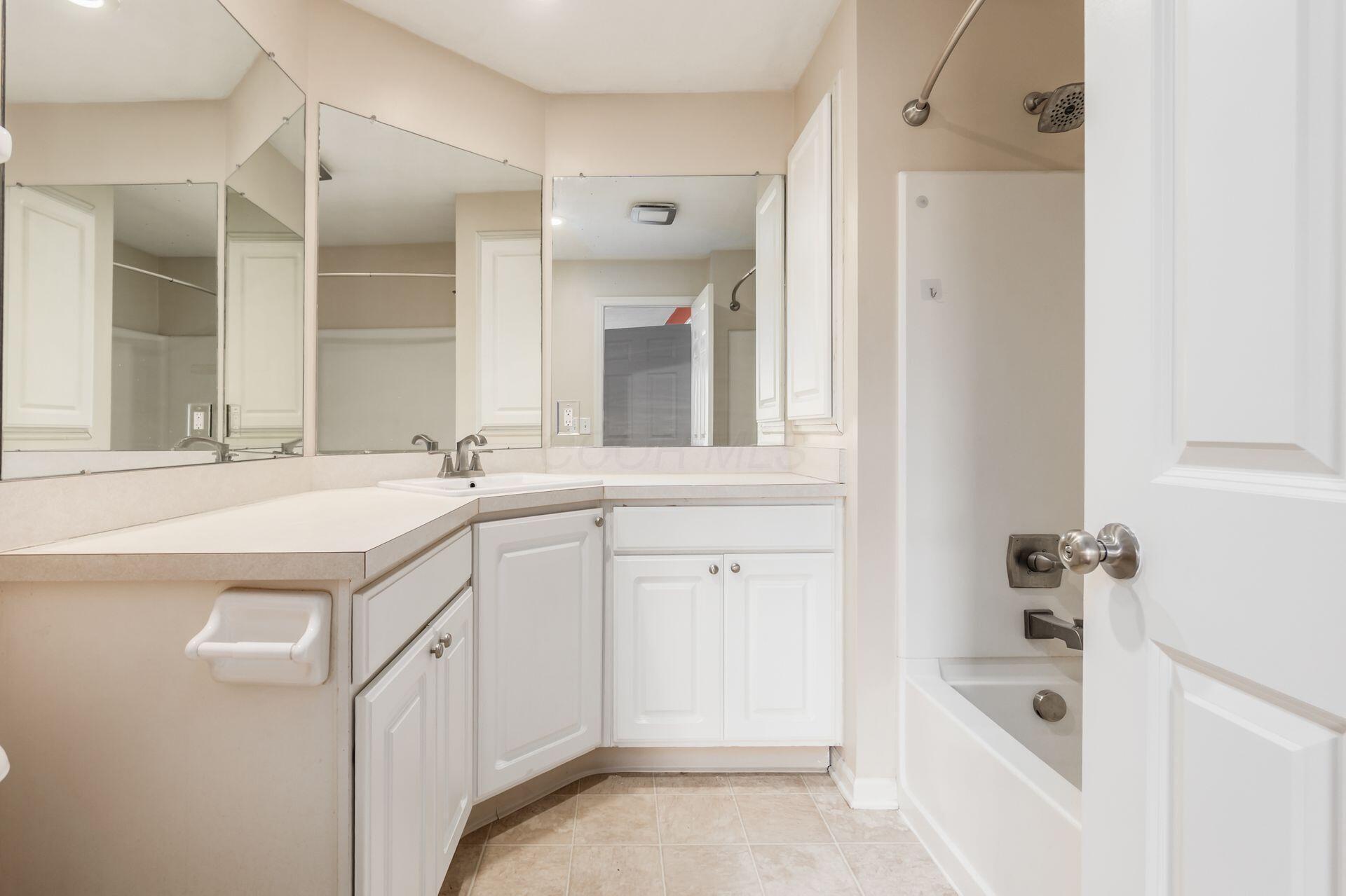 4993 Ivyvine Boulevard Property Photo 18