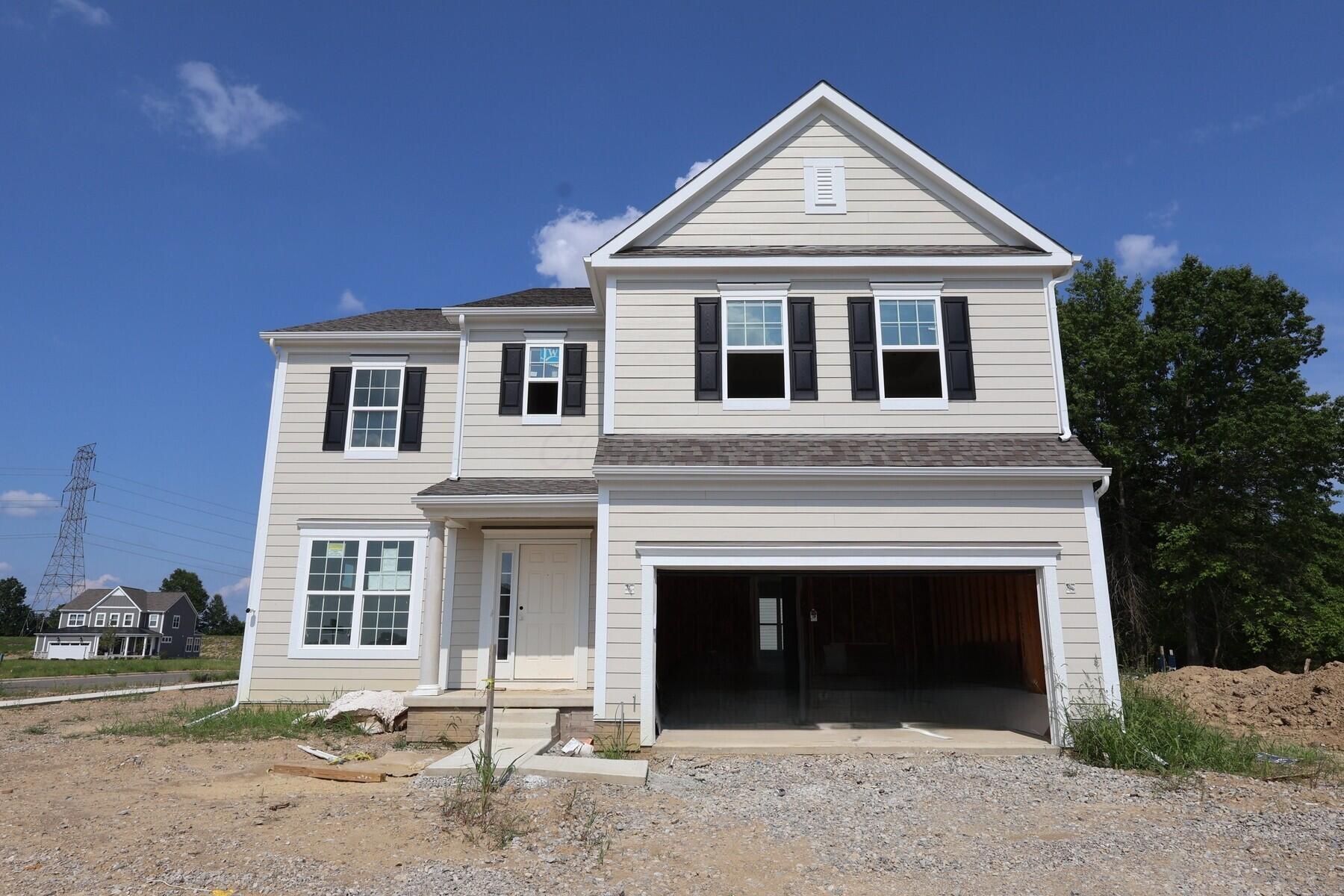 545 Fadley Loop E Property Photo 1