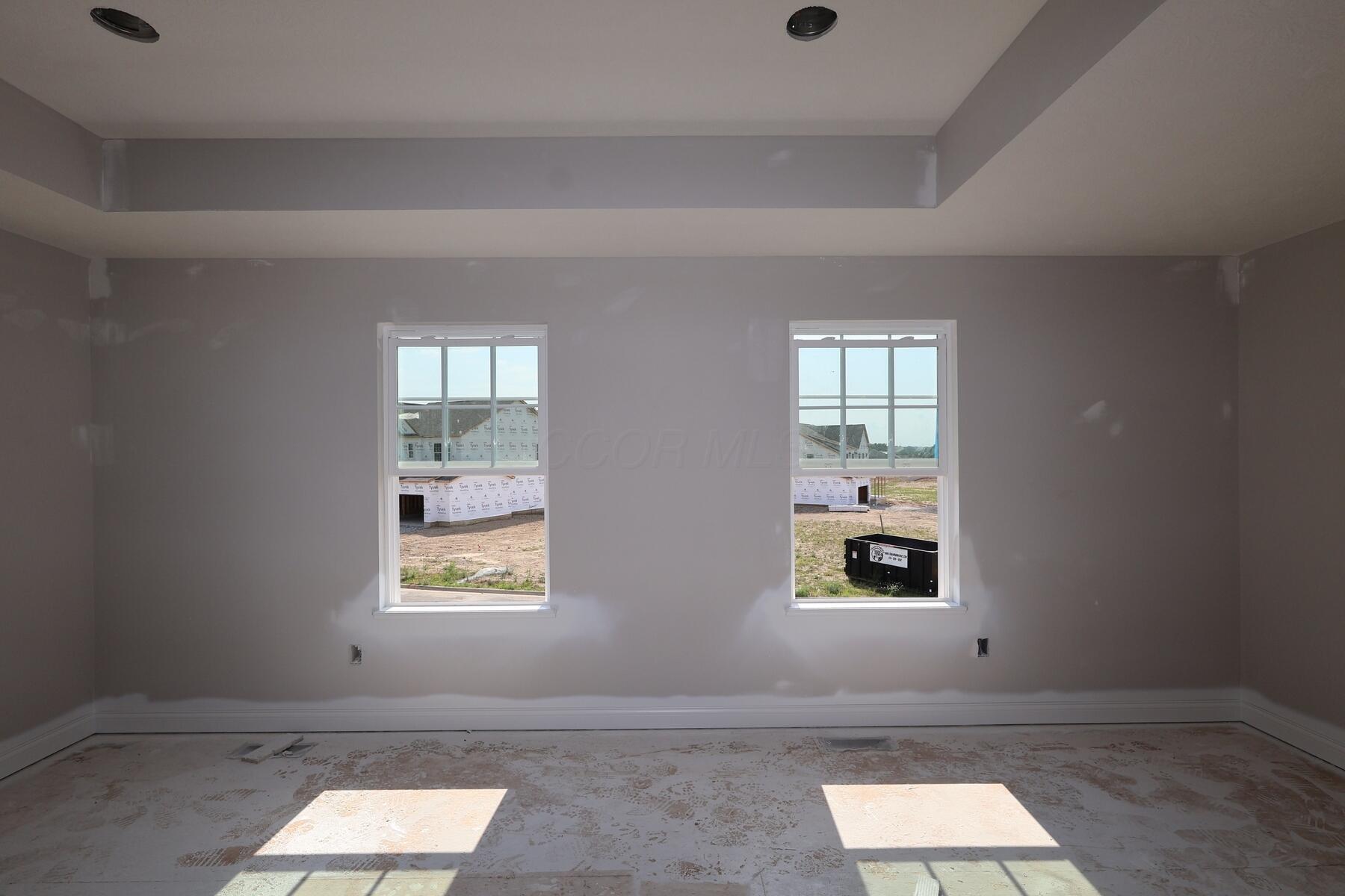 545 Fadley Loop E Property Photo 14