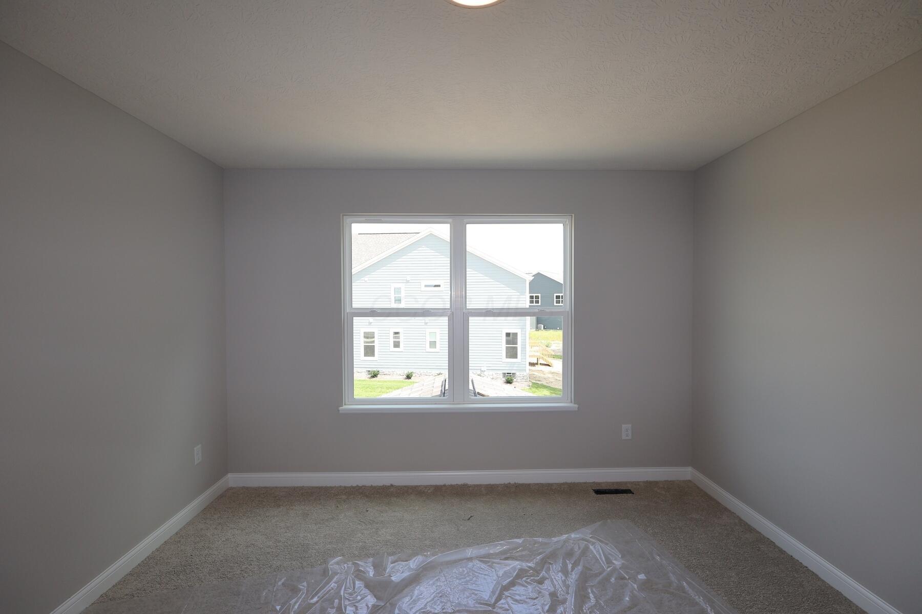 545 Fadley Loop E Property Photo 15
