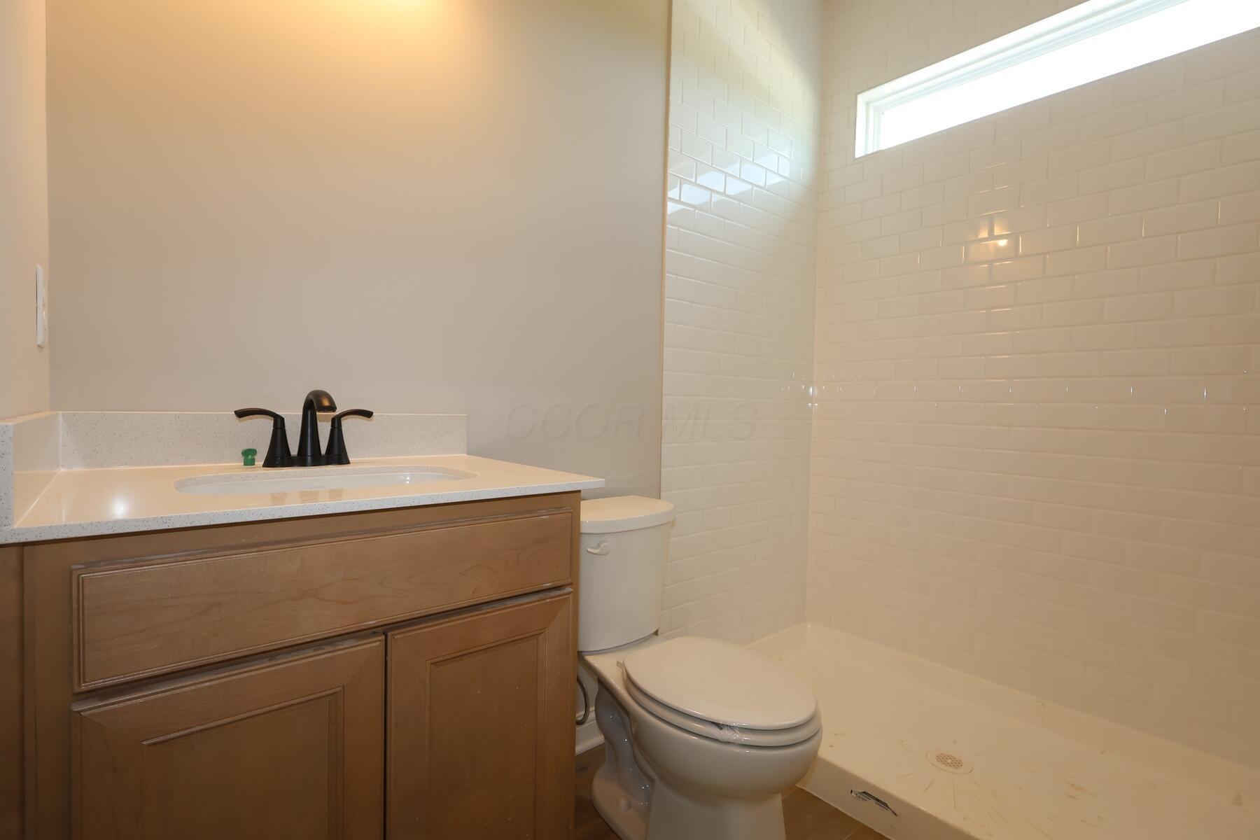 545 Fadley Loop E Property Photo 16