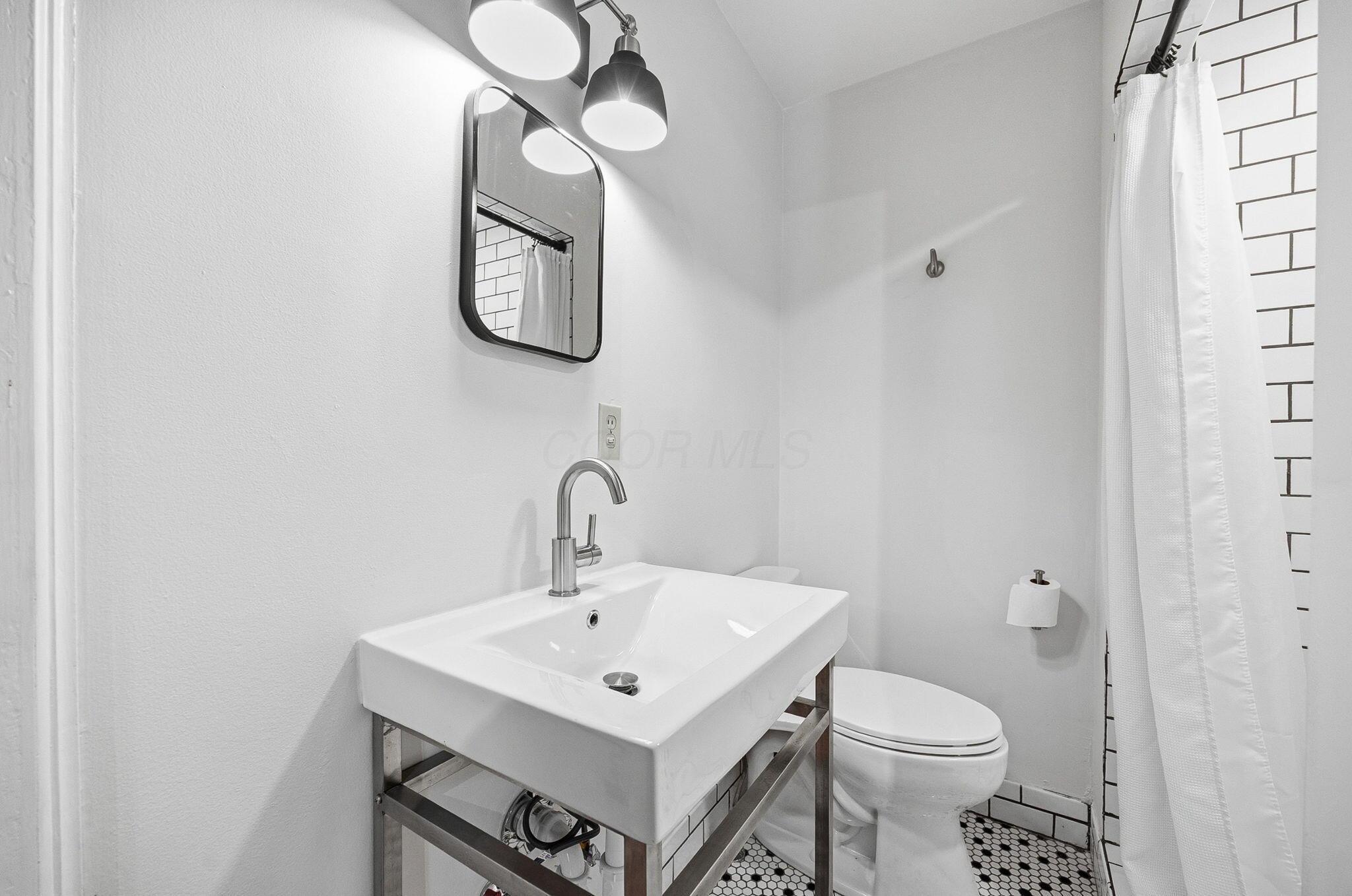39 Clark Place Property Photo 18