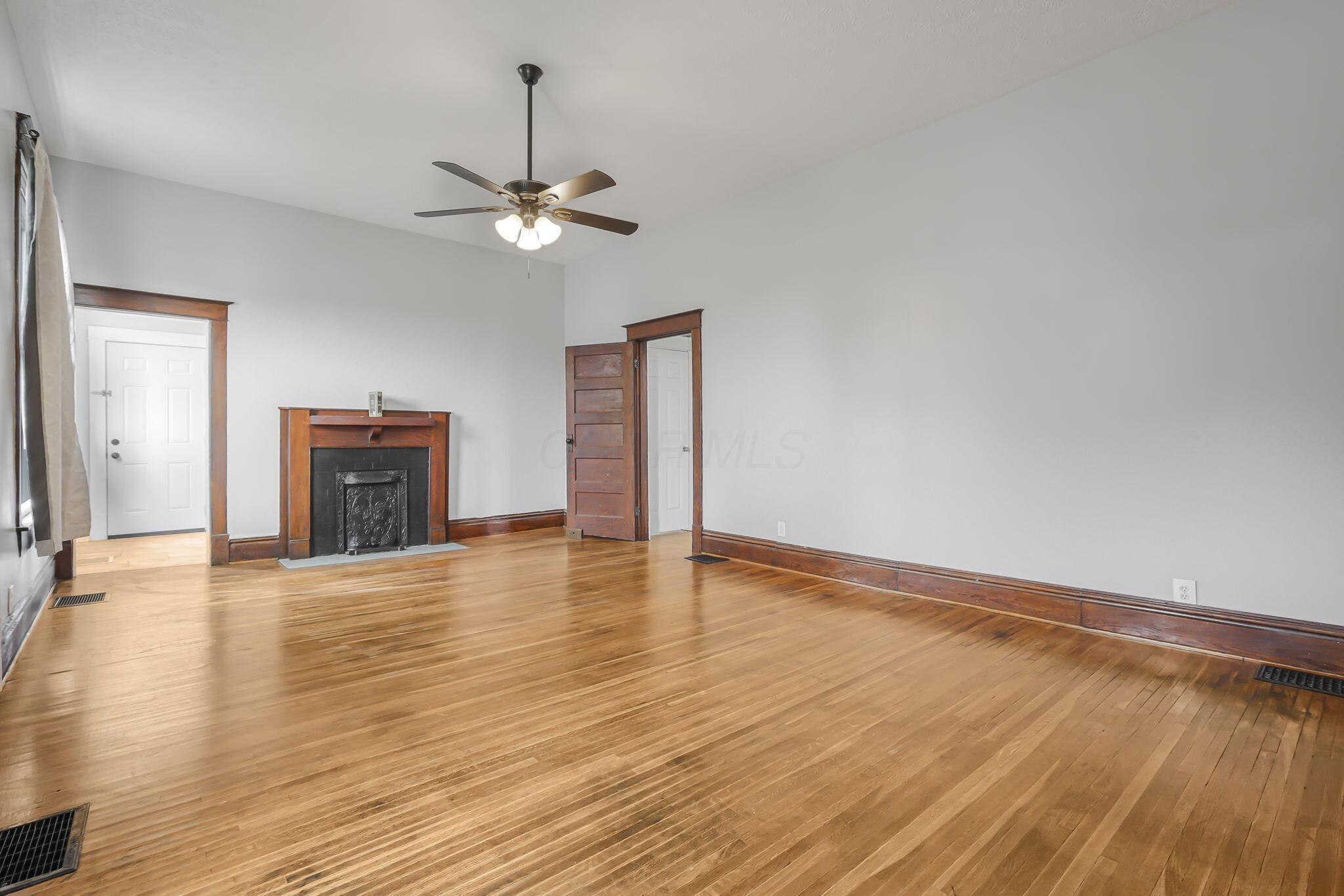 1601 Bluff Street Property Photo 5