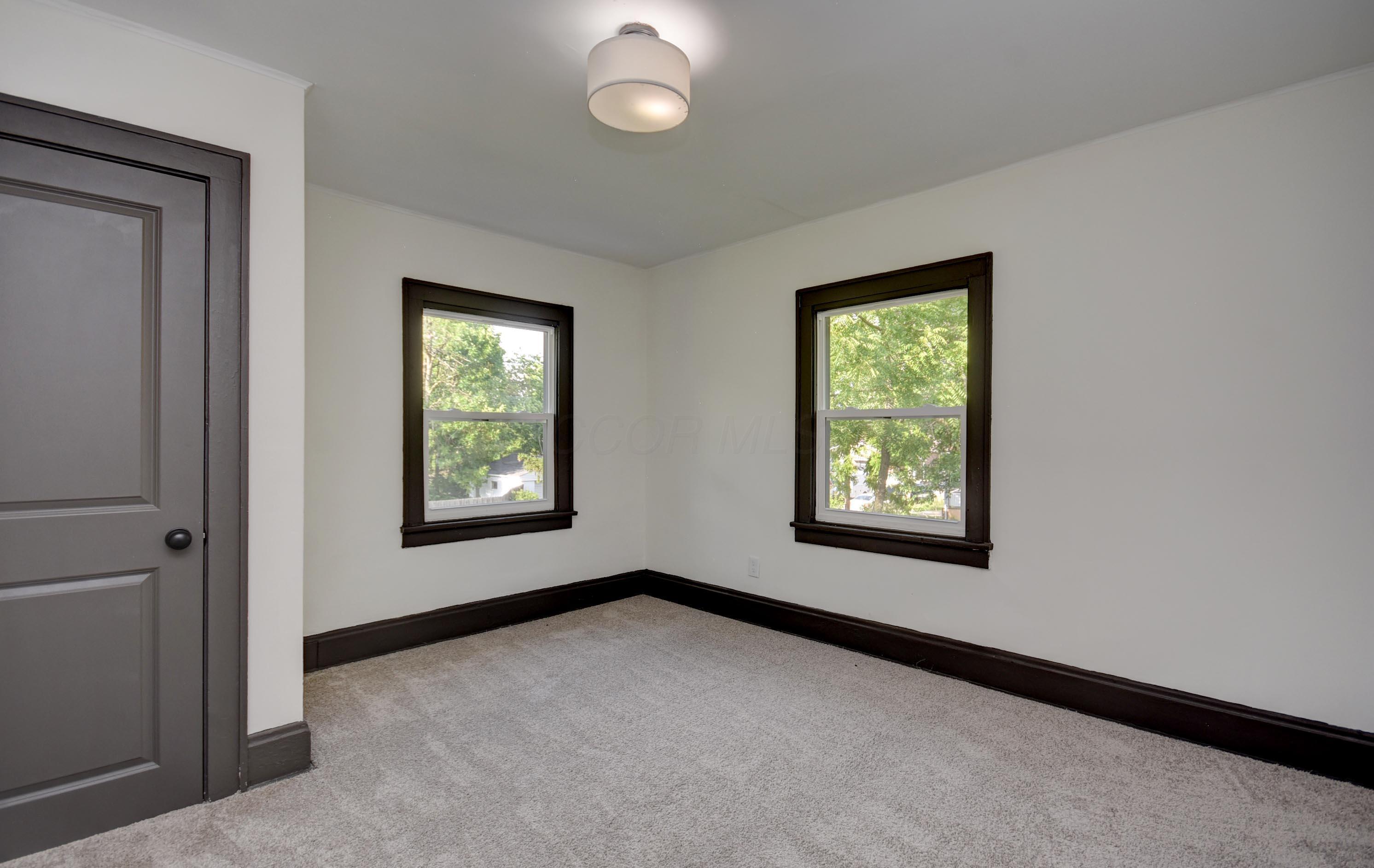 1130 Wilson Avenue Property Photo 25