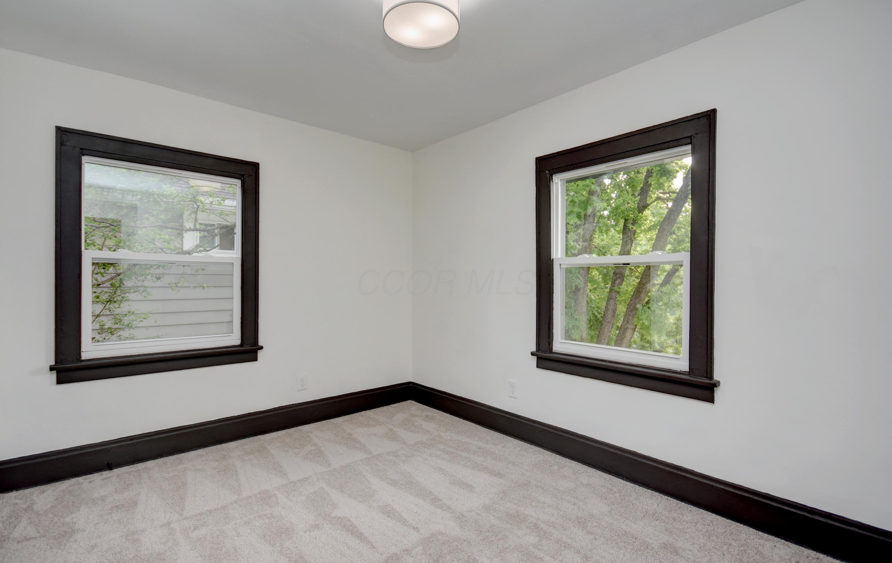 1130 Wilson Avenue Property Photo 26
