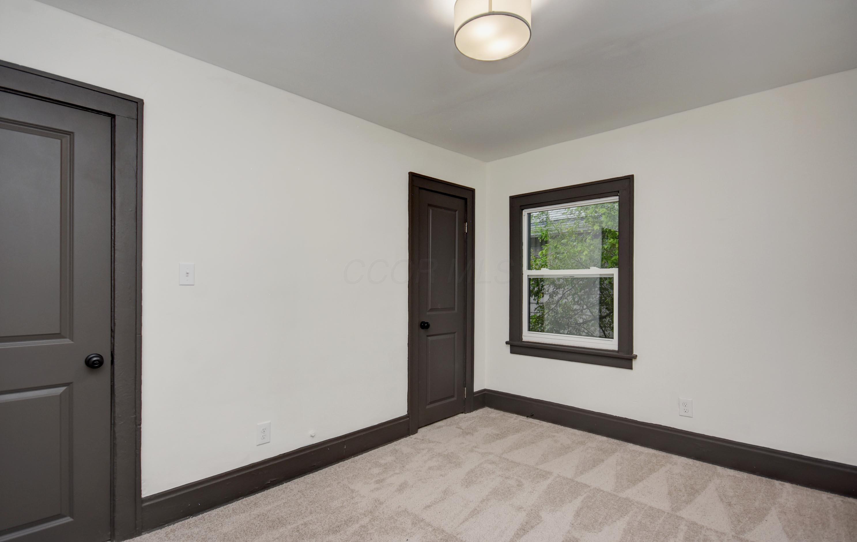 1130 Wilson Avenue Property Photo 27