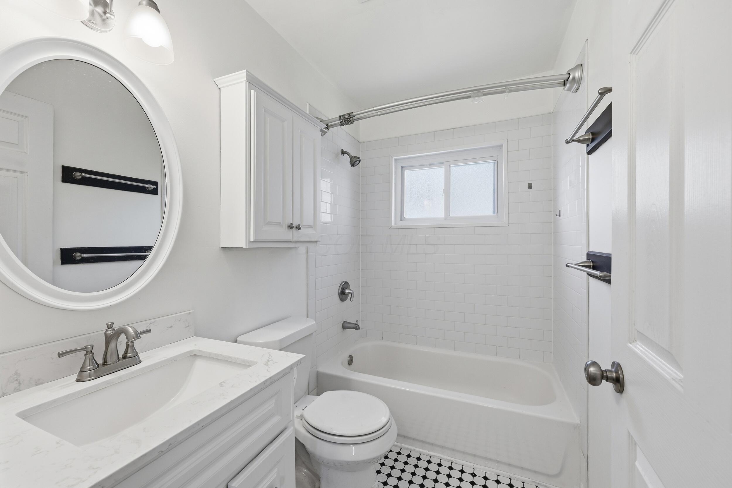 943 S Chesterfield Road Property Photo 15