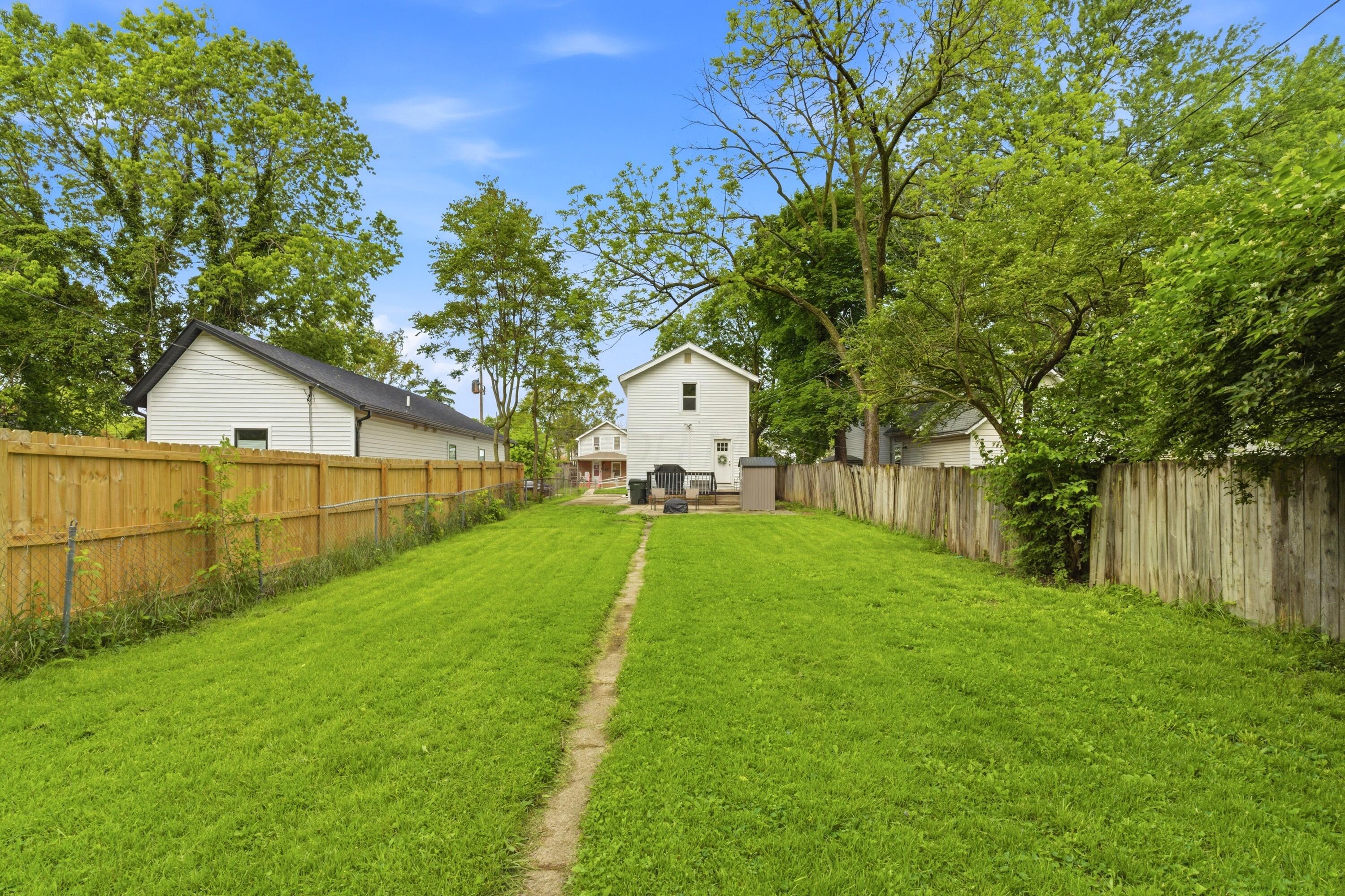262 Lechner Avenue Property Photo 29