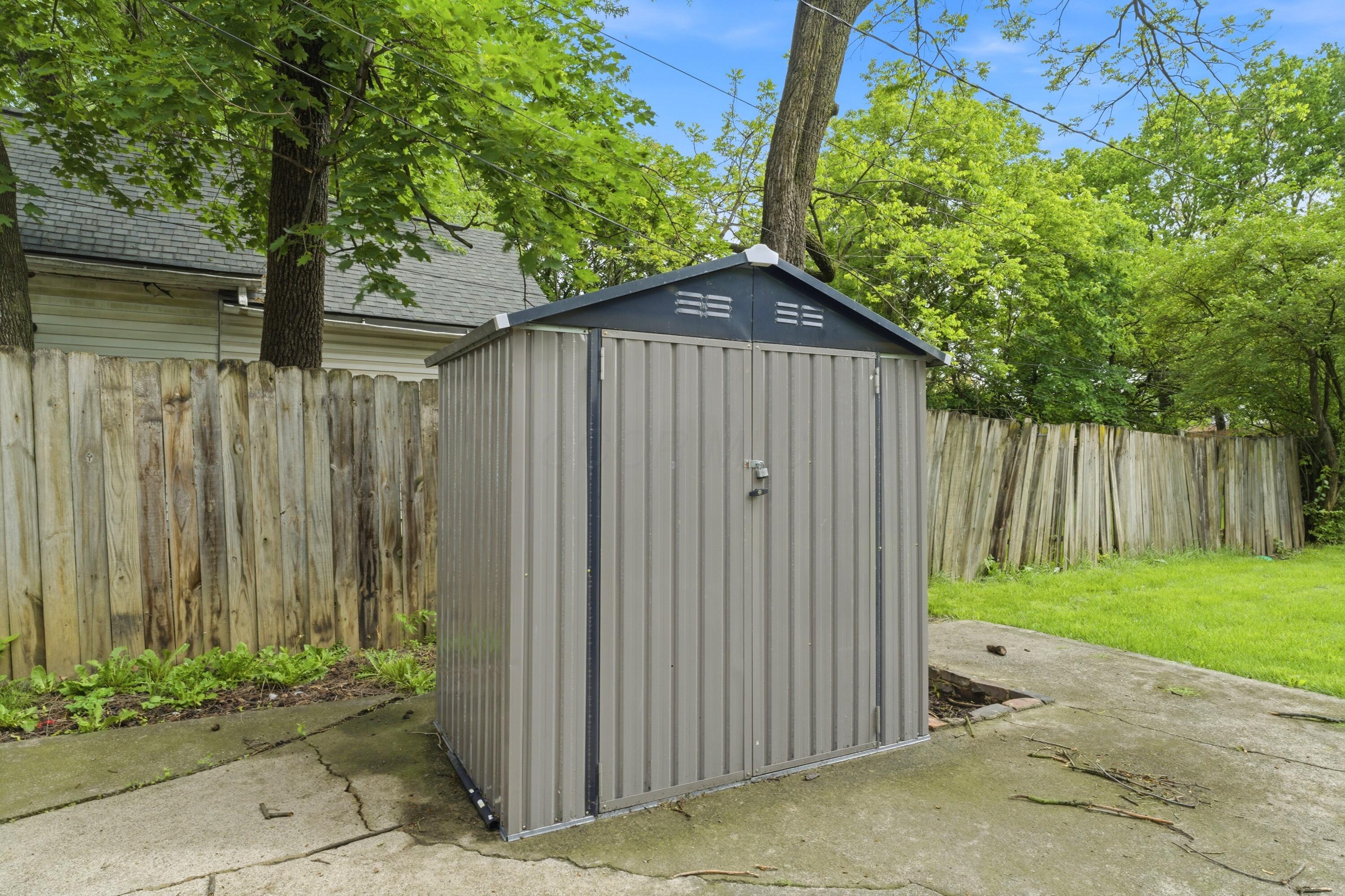 262 Lechner Avenue Property Photo 30