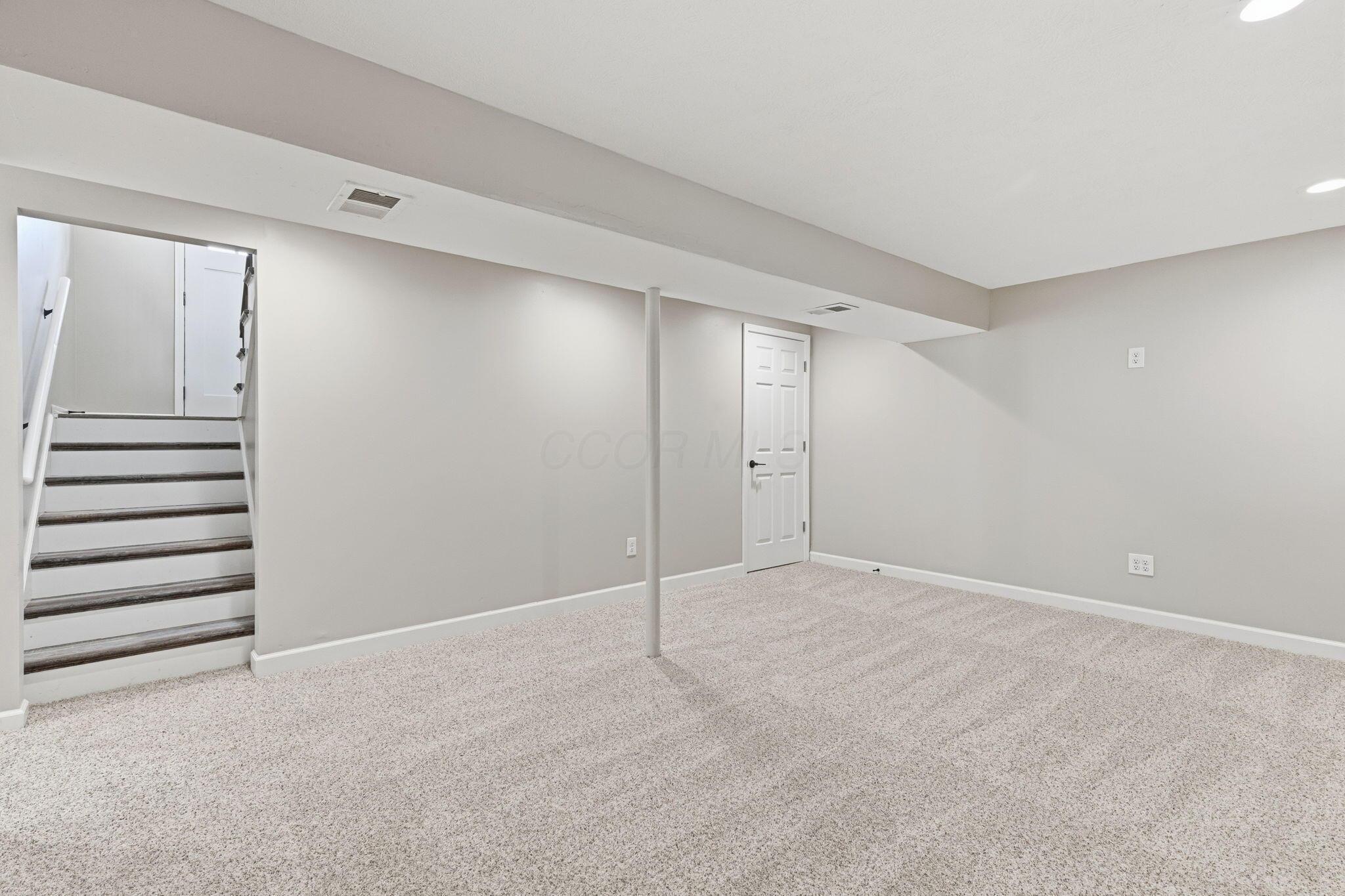 2463 Capaldi Drive Property Photo 17