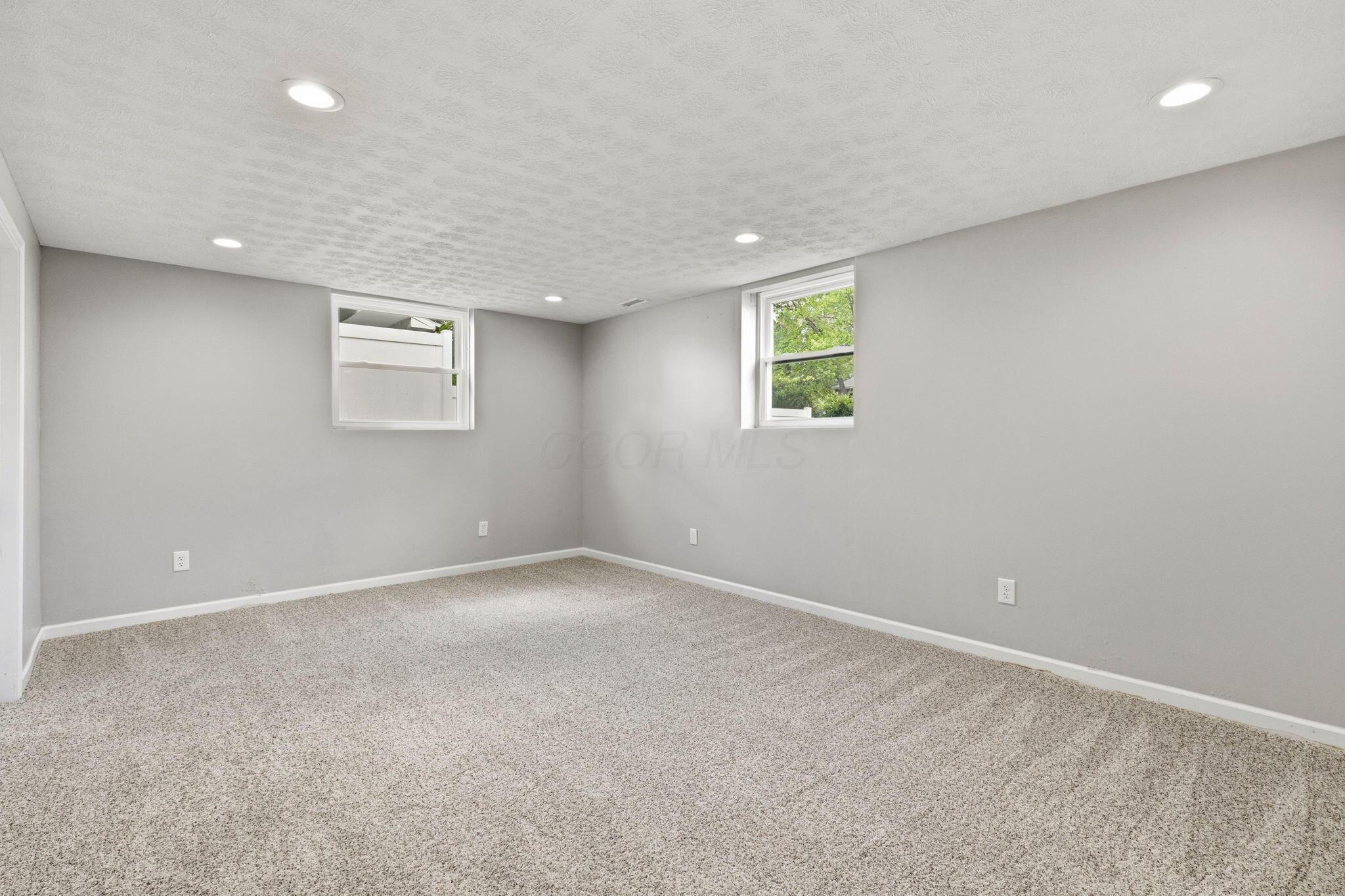 2463 Capaldi Drive Property Photo 21