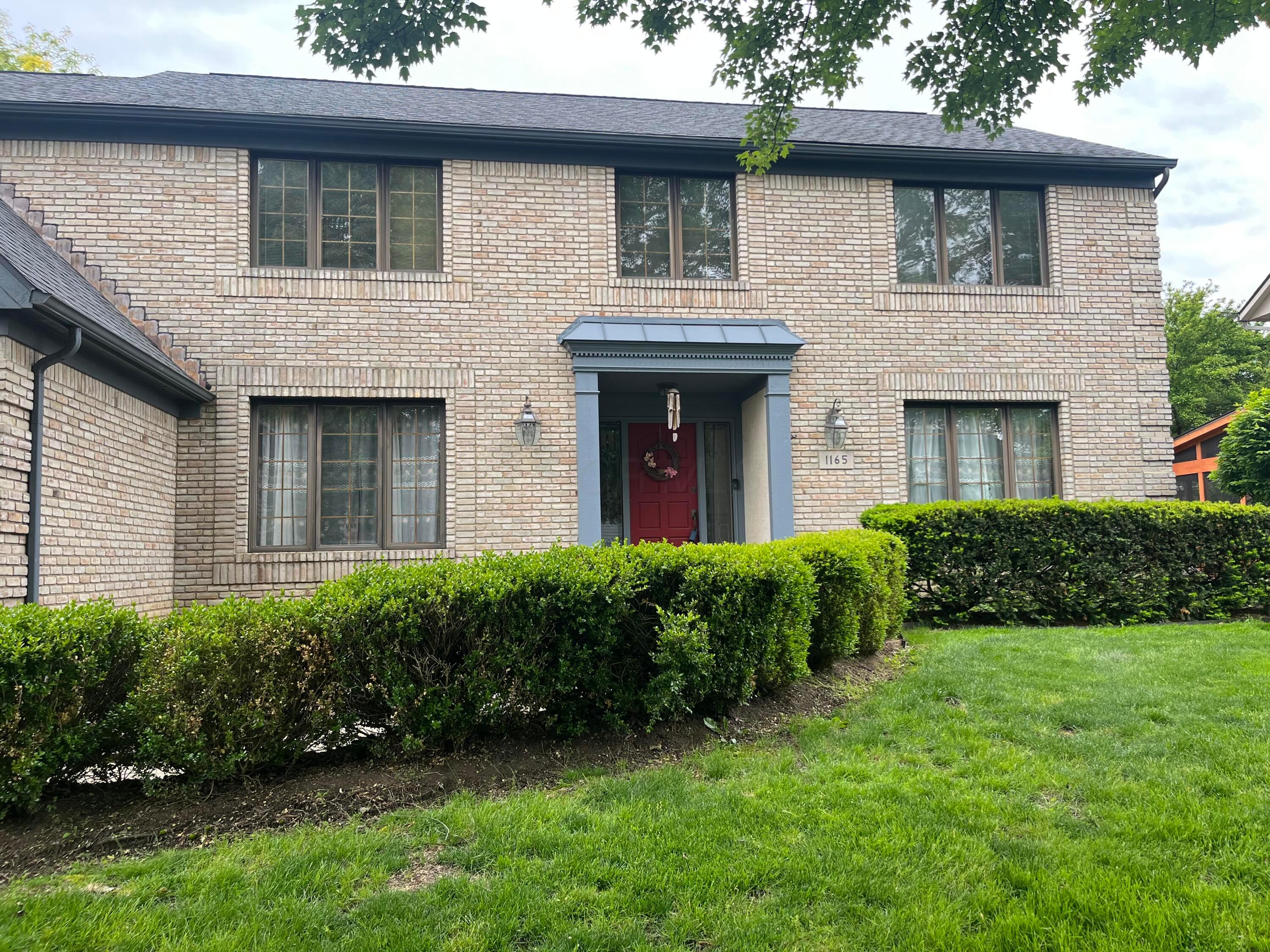 1165 Macgregor West Avenue Property Photo 1
