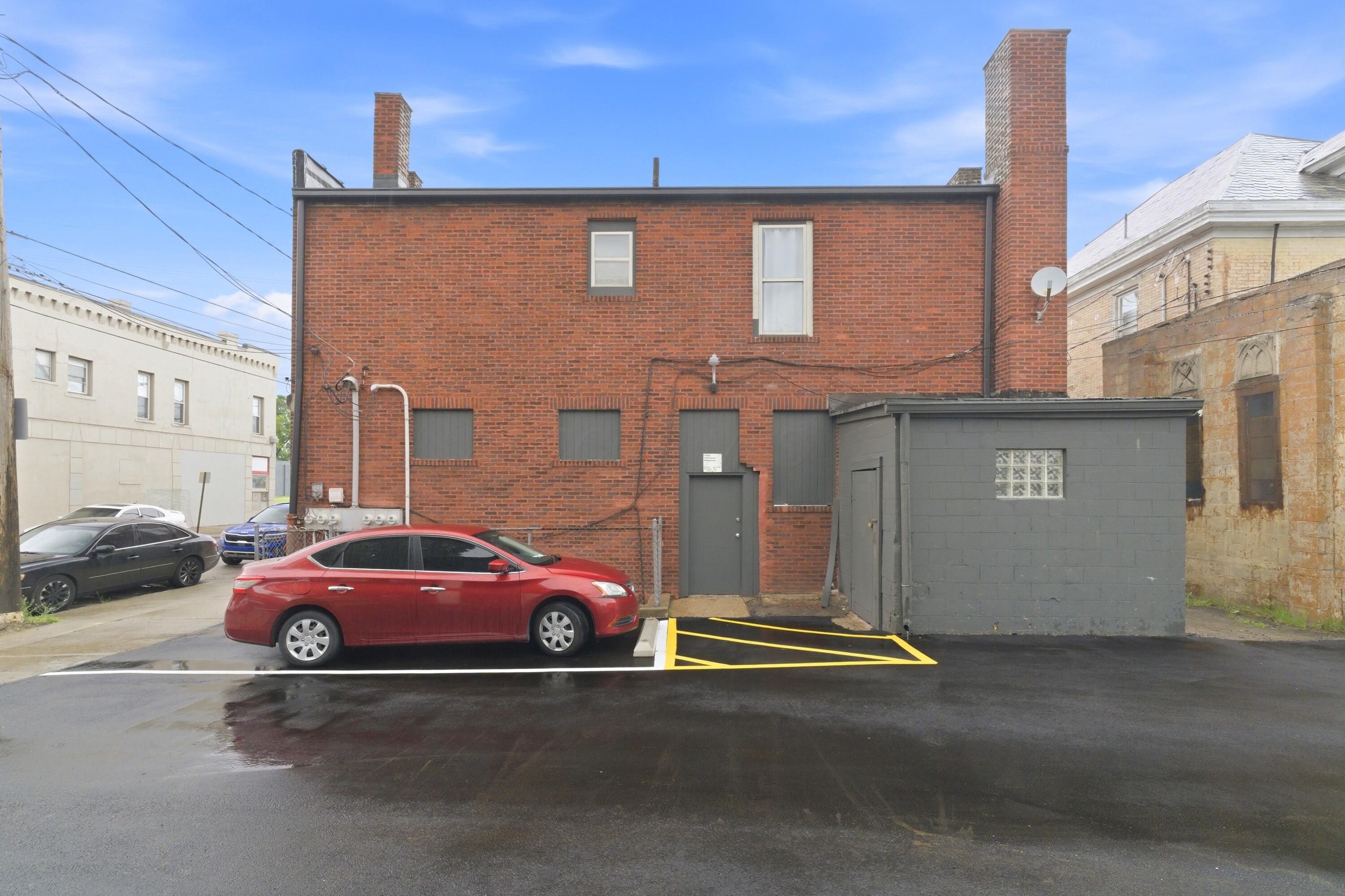 1445-1447 E Main Street Property Photo 5