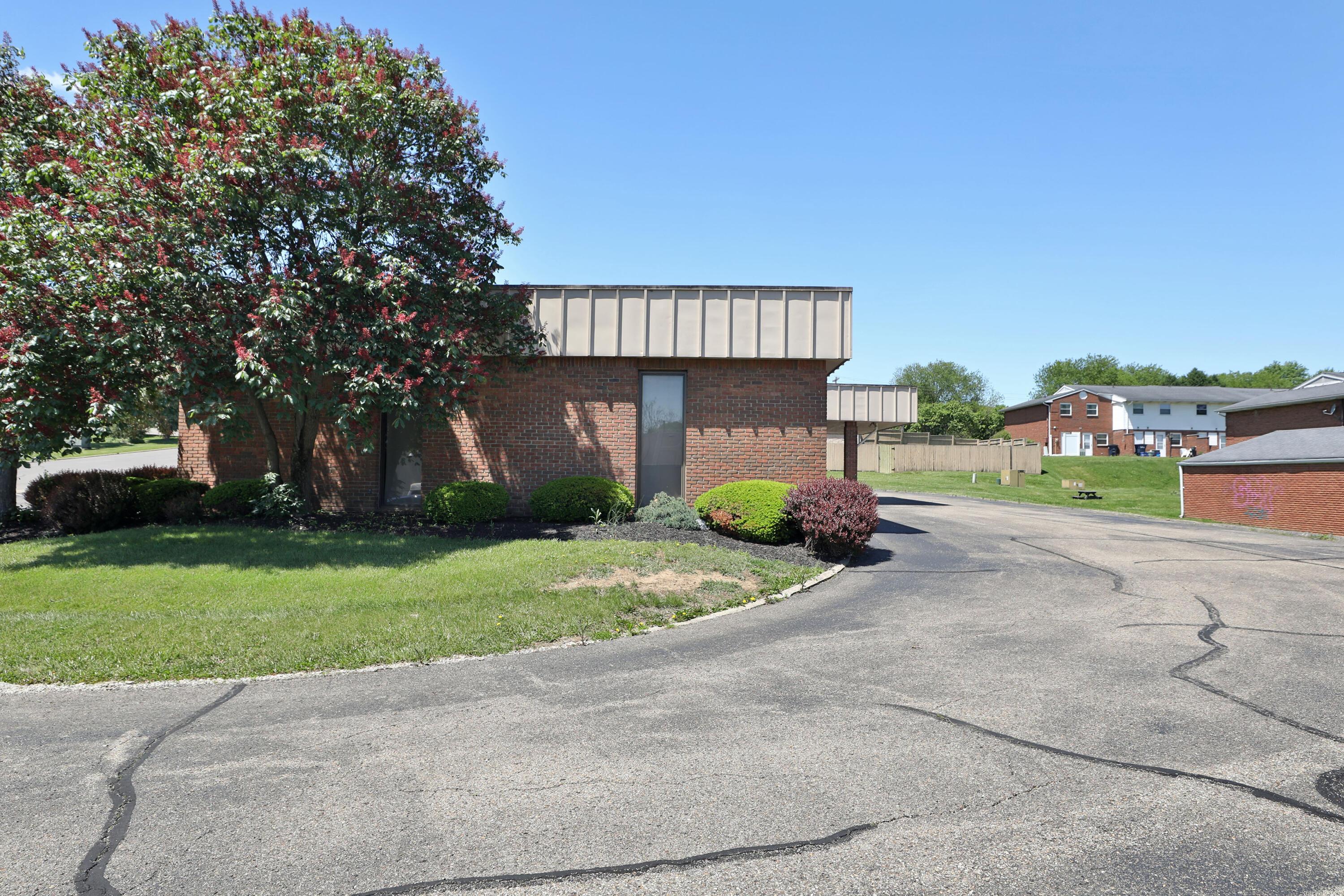 1600 Sheridan Drive Property Photo 6