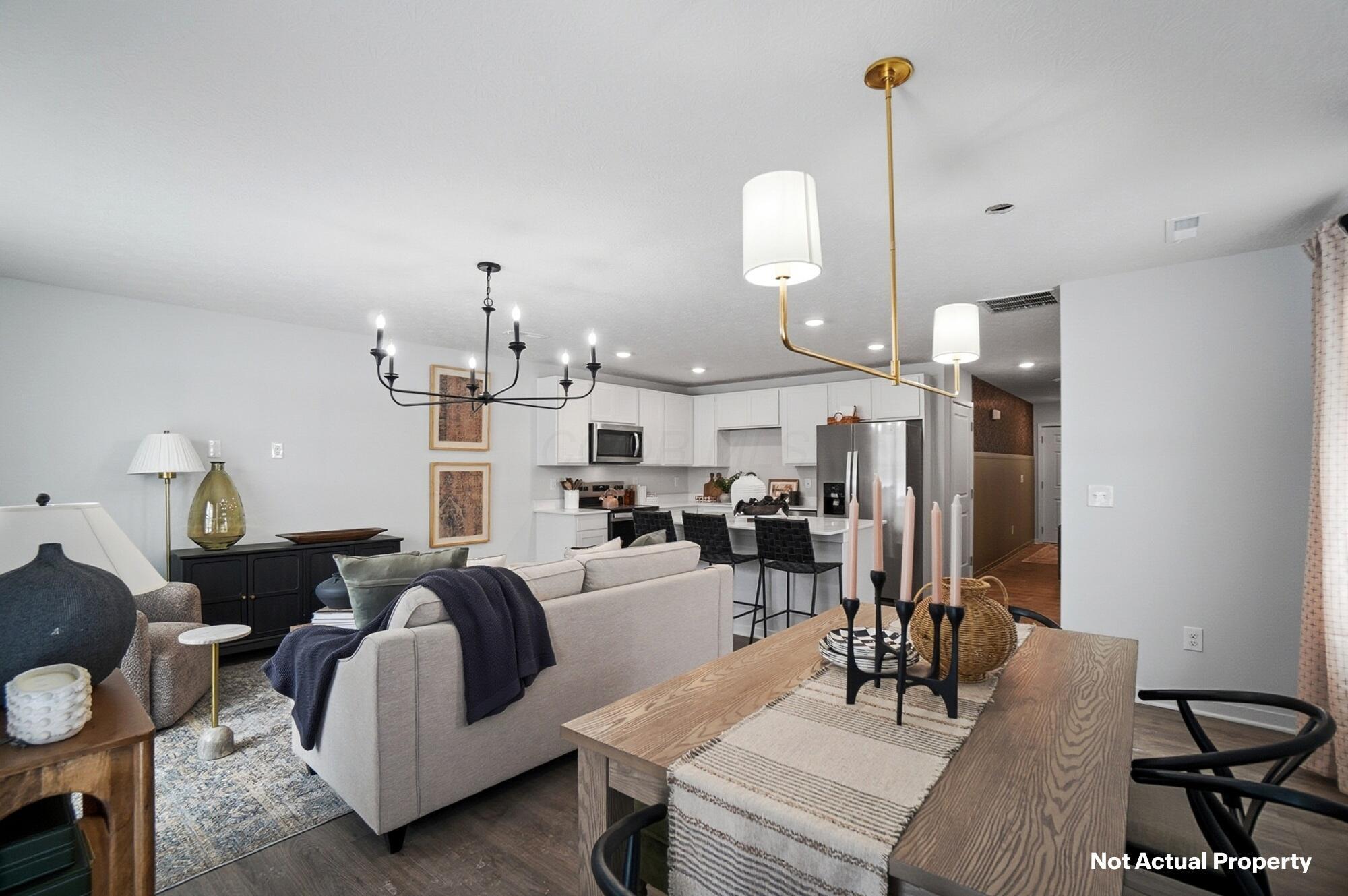 6382 Silver Canoe Way Property Photo 18