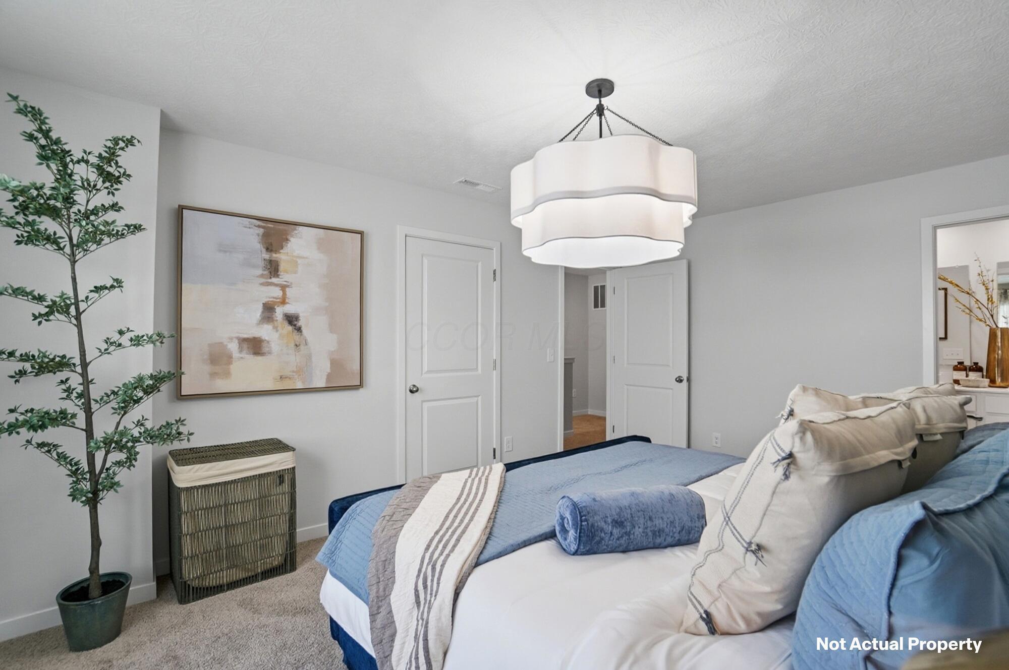 6382 Silver Canoe Way Property Photo 24