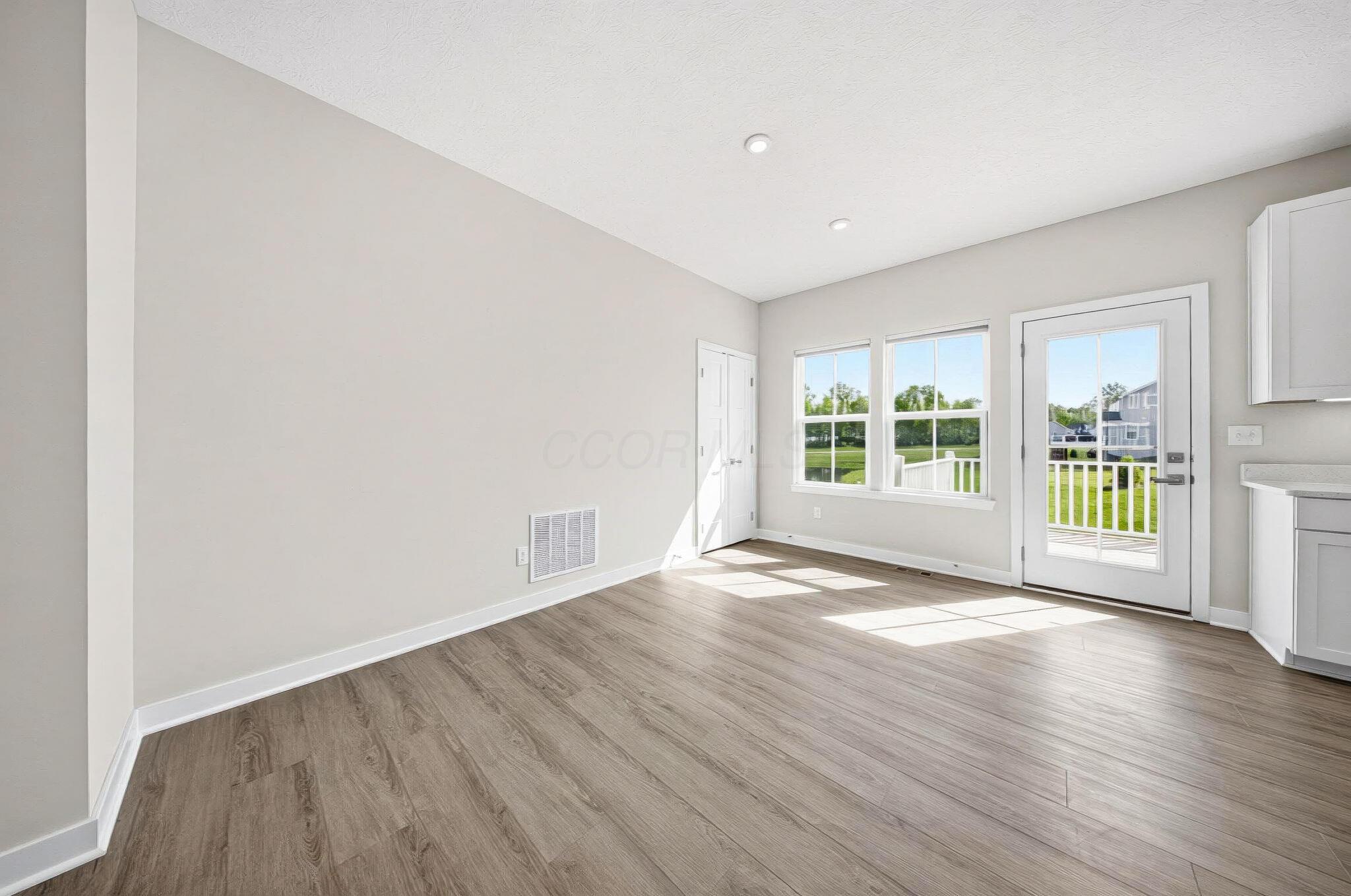 216 Via Veneto Property Photo 6