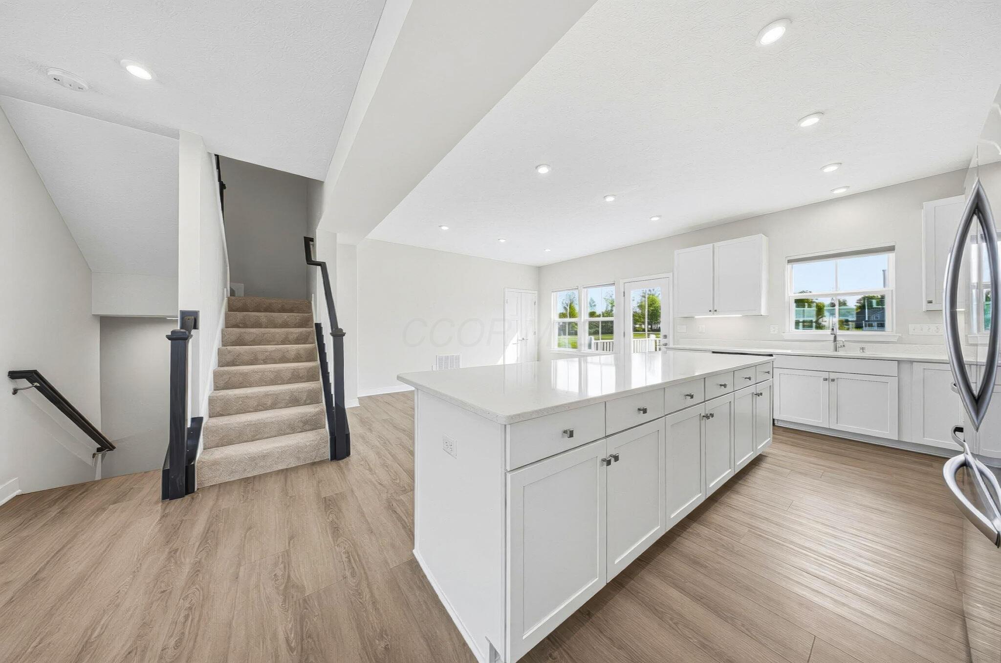 216 Via Veneto Property Photo 7