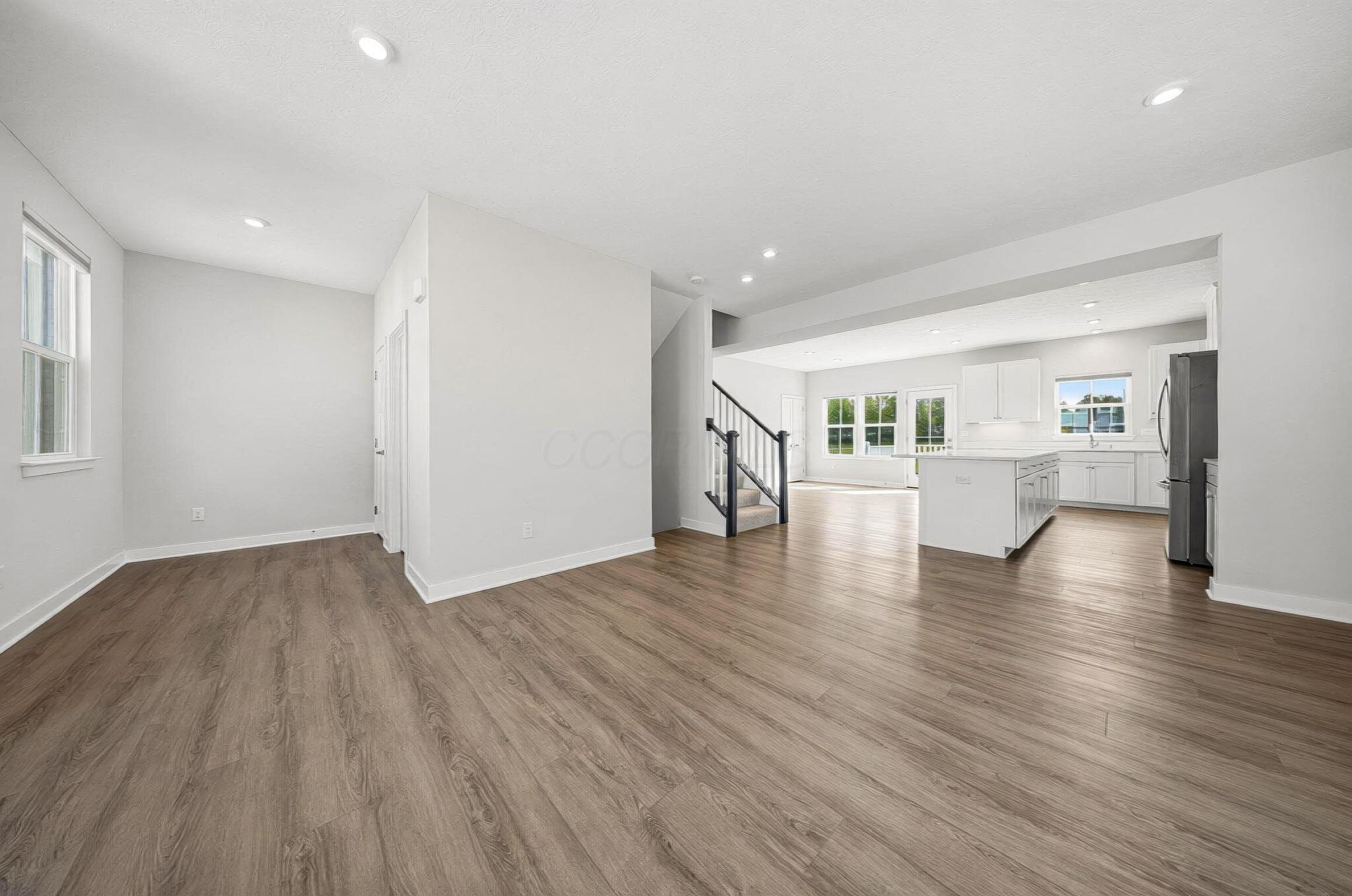 216 Via Veneto Property Photo 18