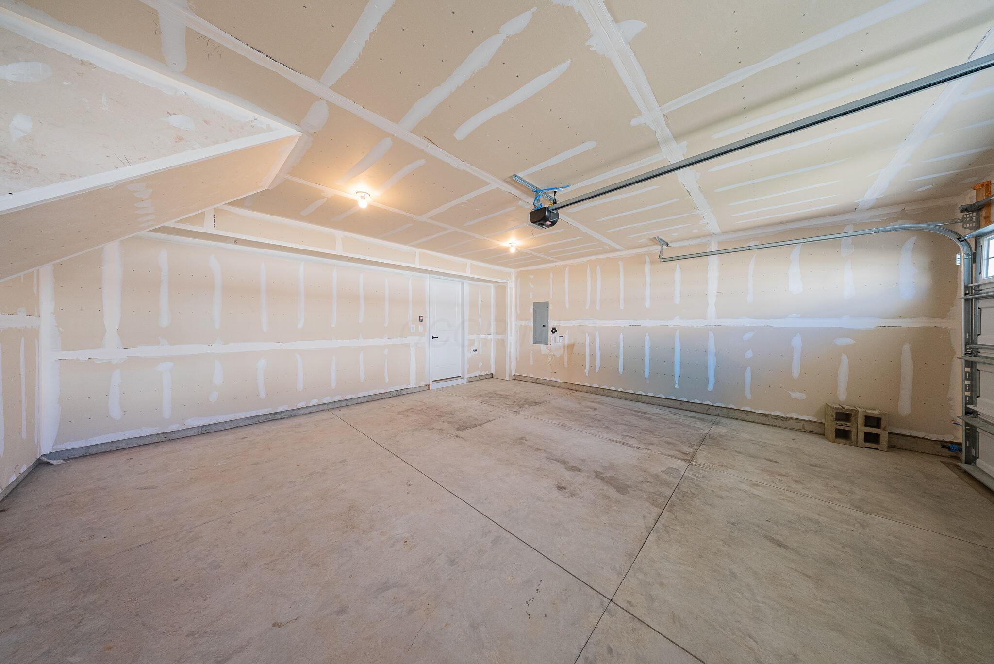 216 Via Veneto Property Photo 44