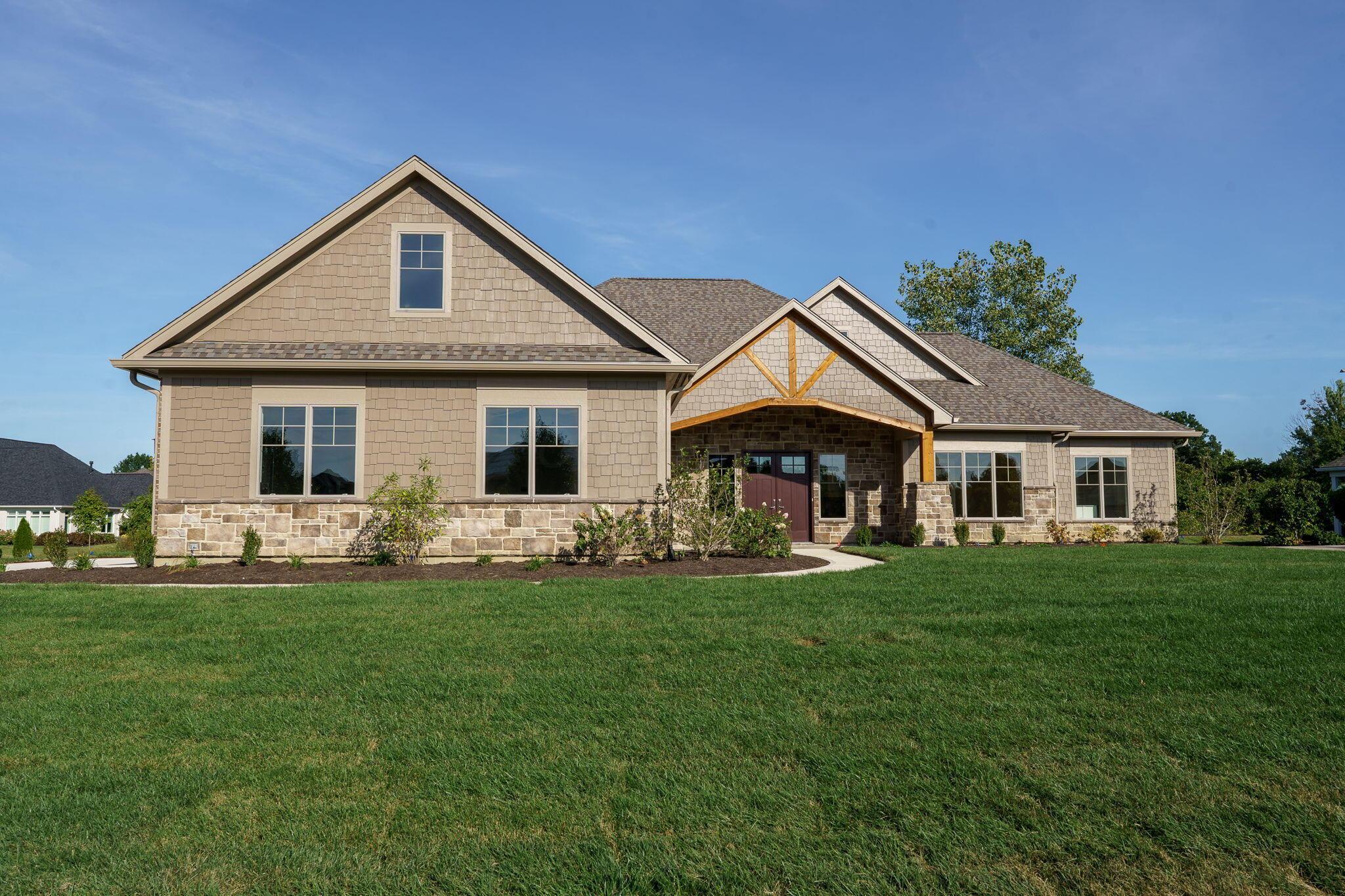 9882 Saddle Creek Trail Property Photo 1