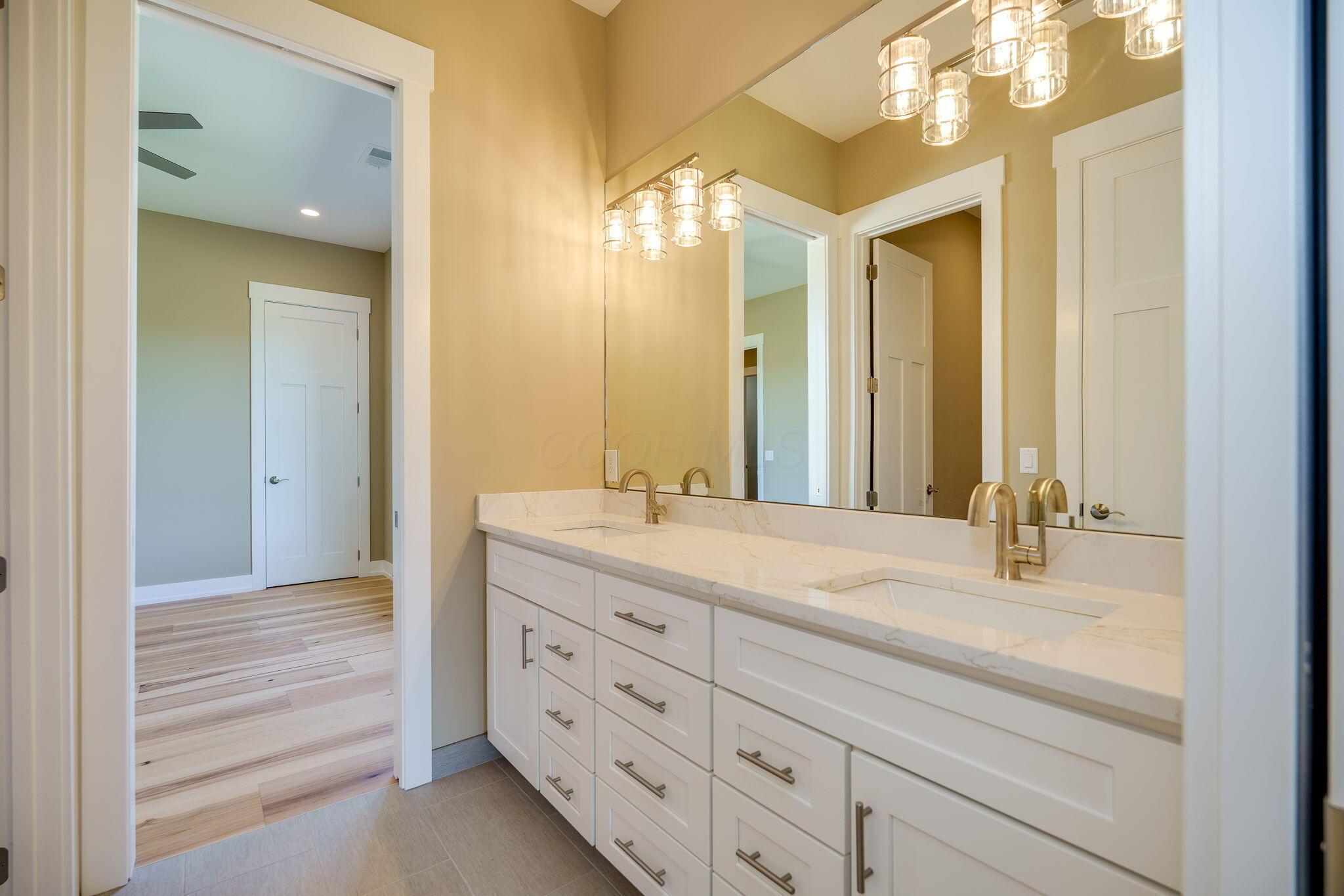 9882 Saddle Creek Trail Property Photo 22