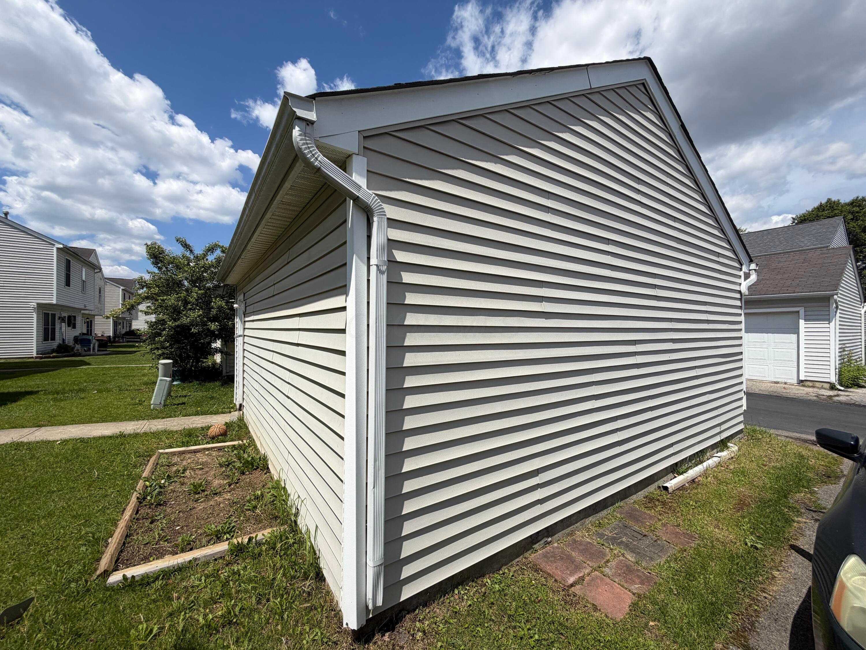 2976 Representation Terrace Property Photo 7