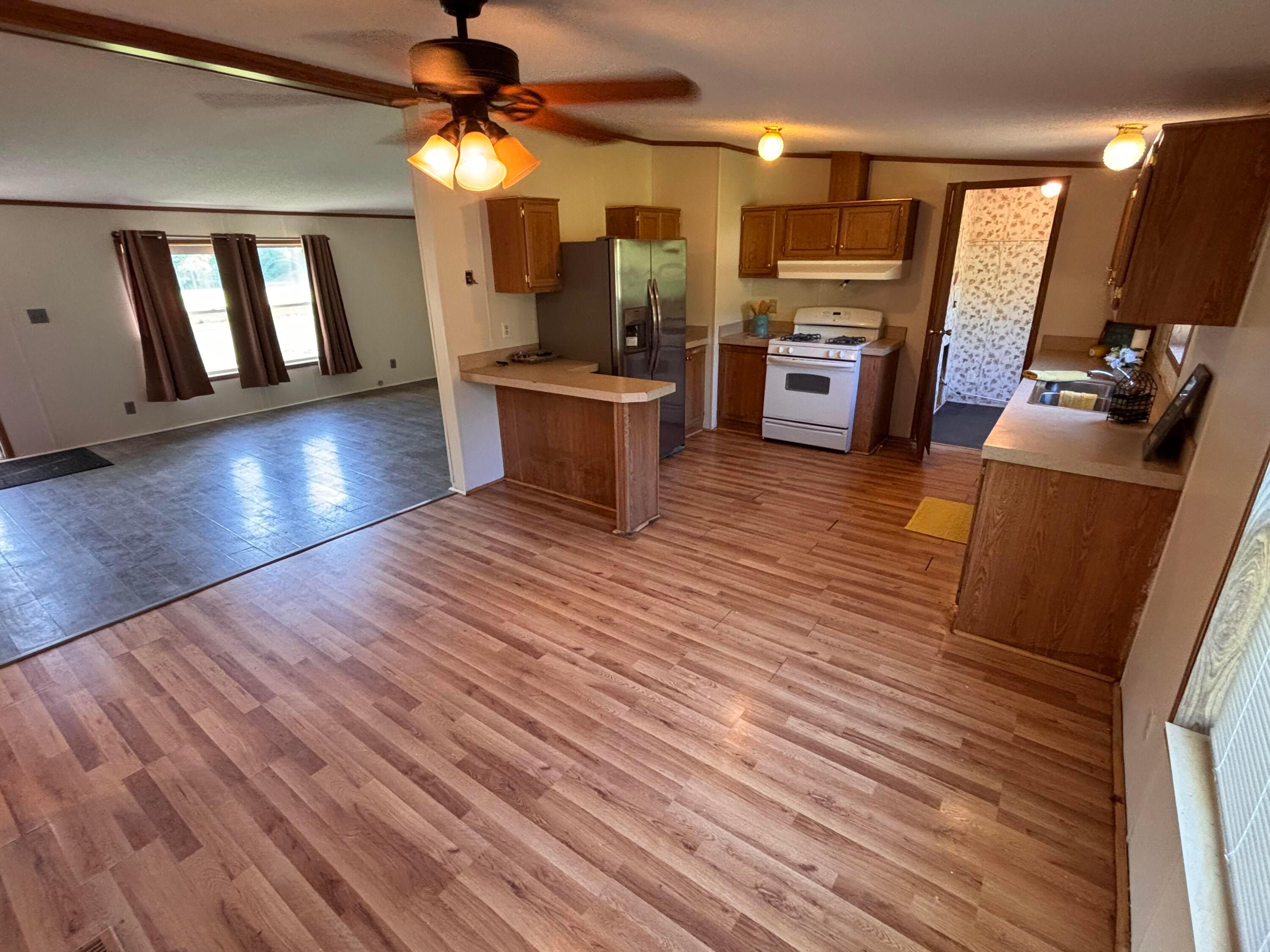 4230 Dragoo Road Property Photo 4