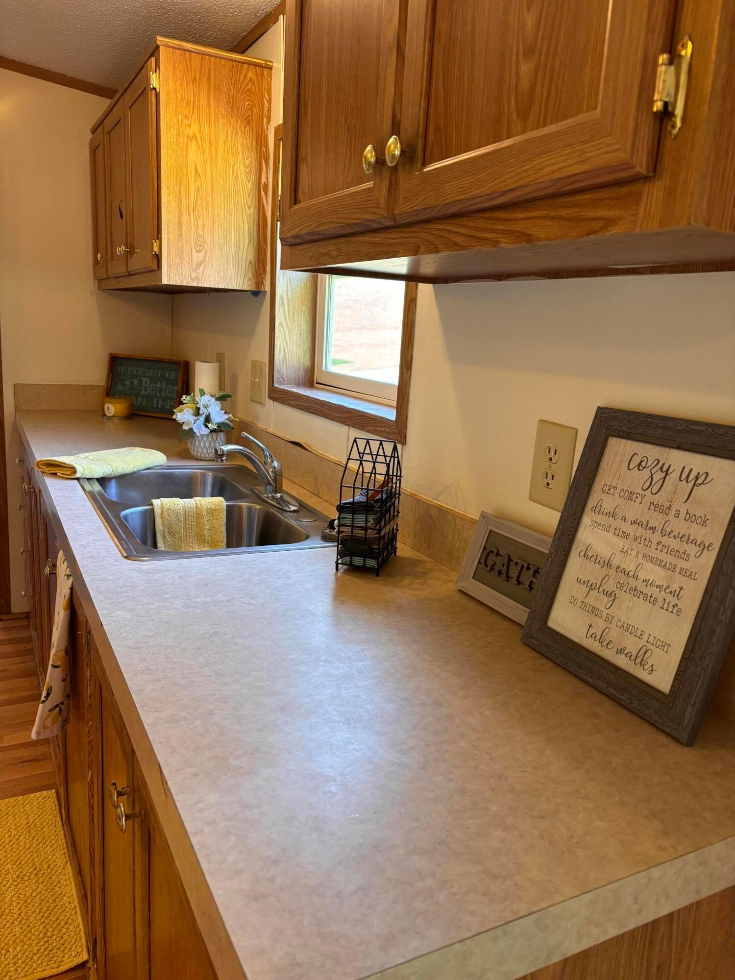4230 Dragoo Road Property Photo 8