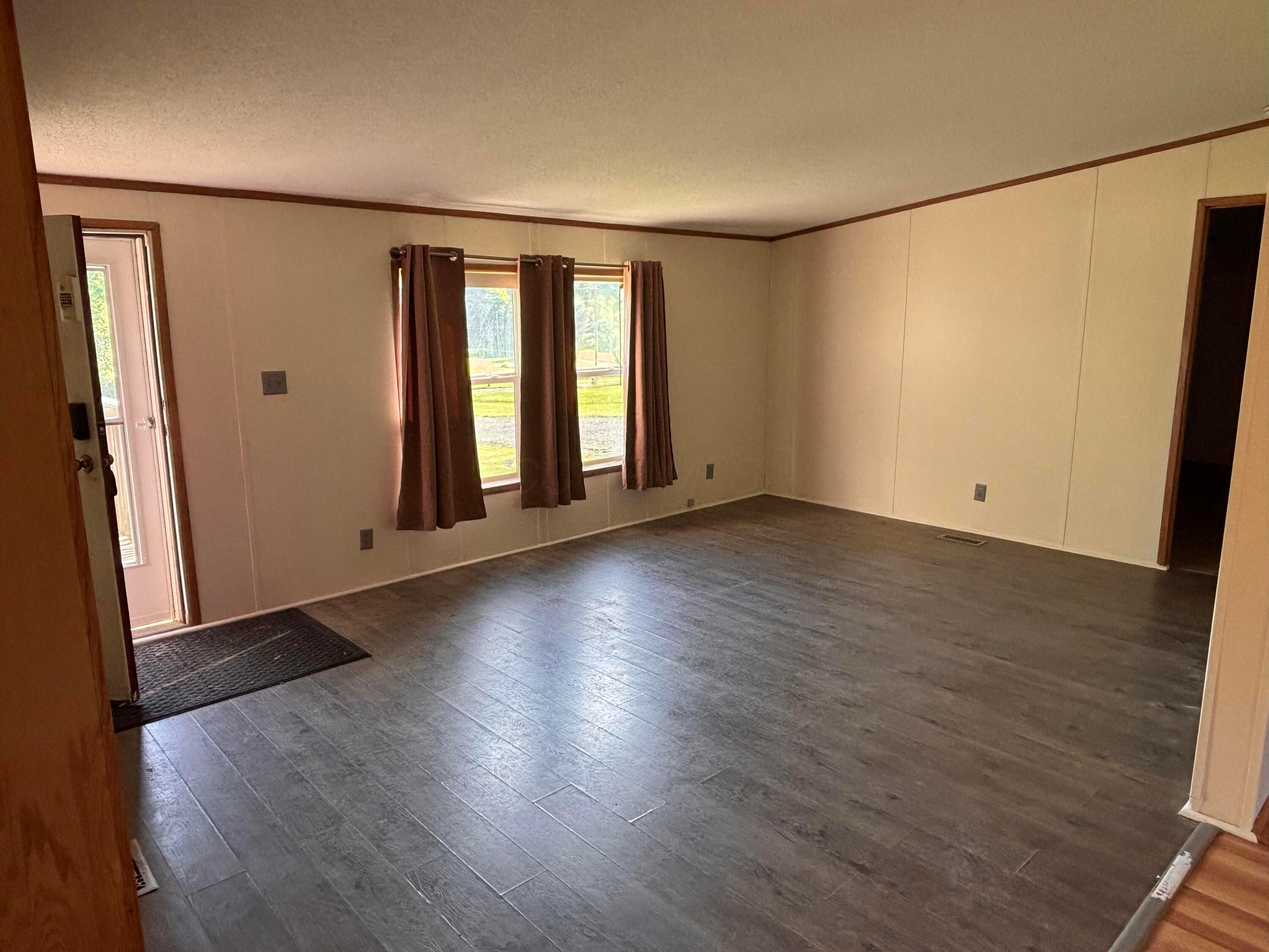 4230 Dragoo Road Property Photo 12