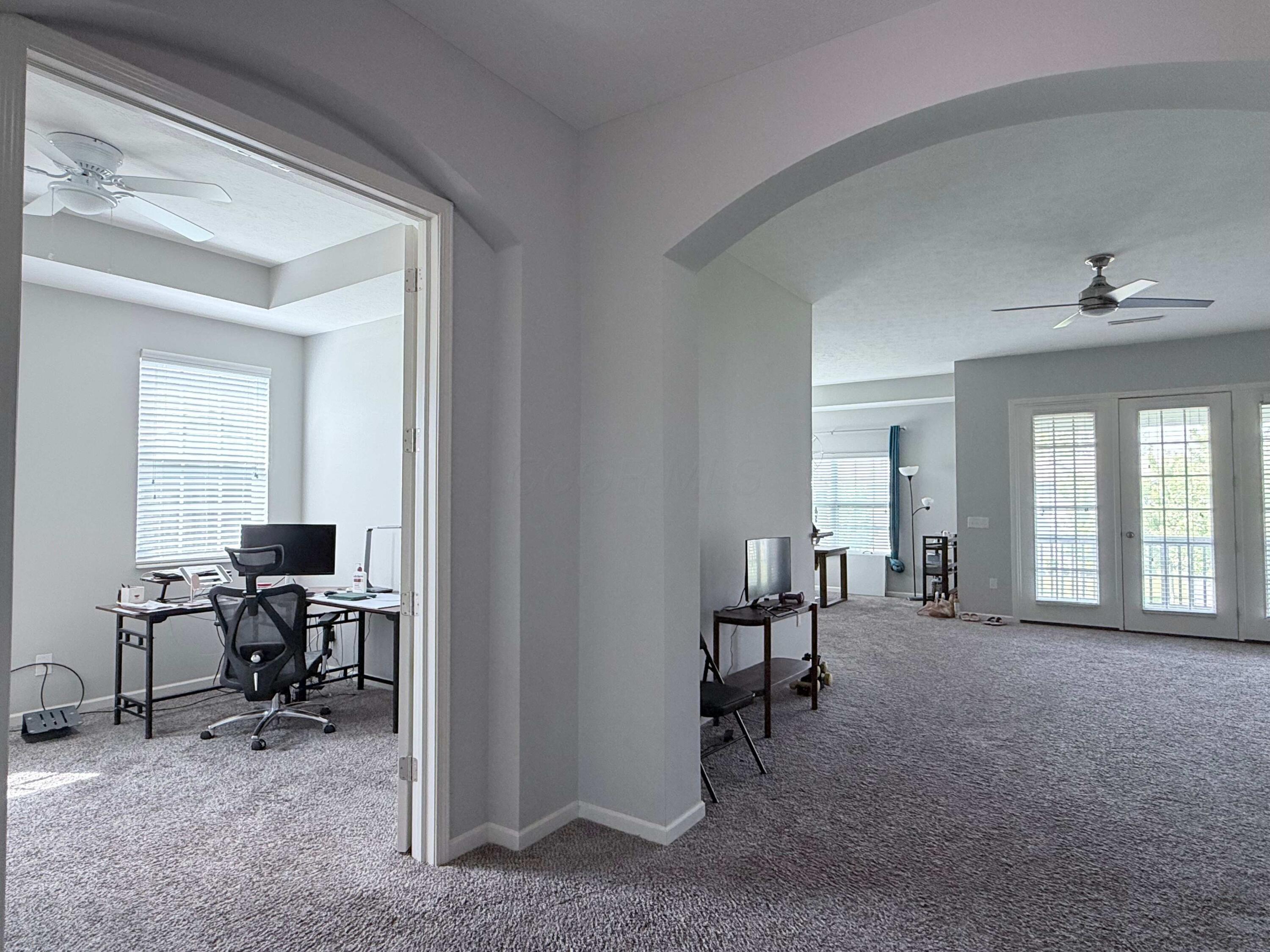 5963 Bluestone Way Property Photo 6