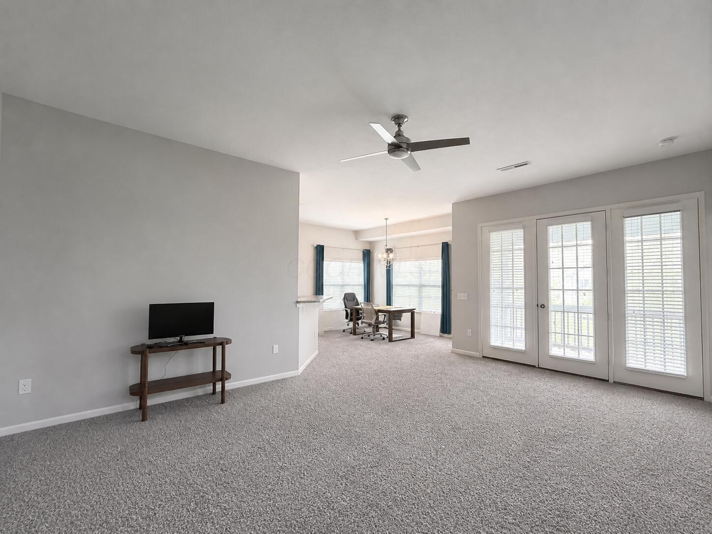 5963 Bluestone Way Property Photo 9